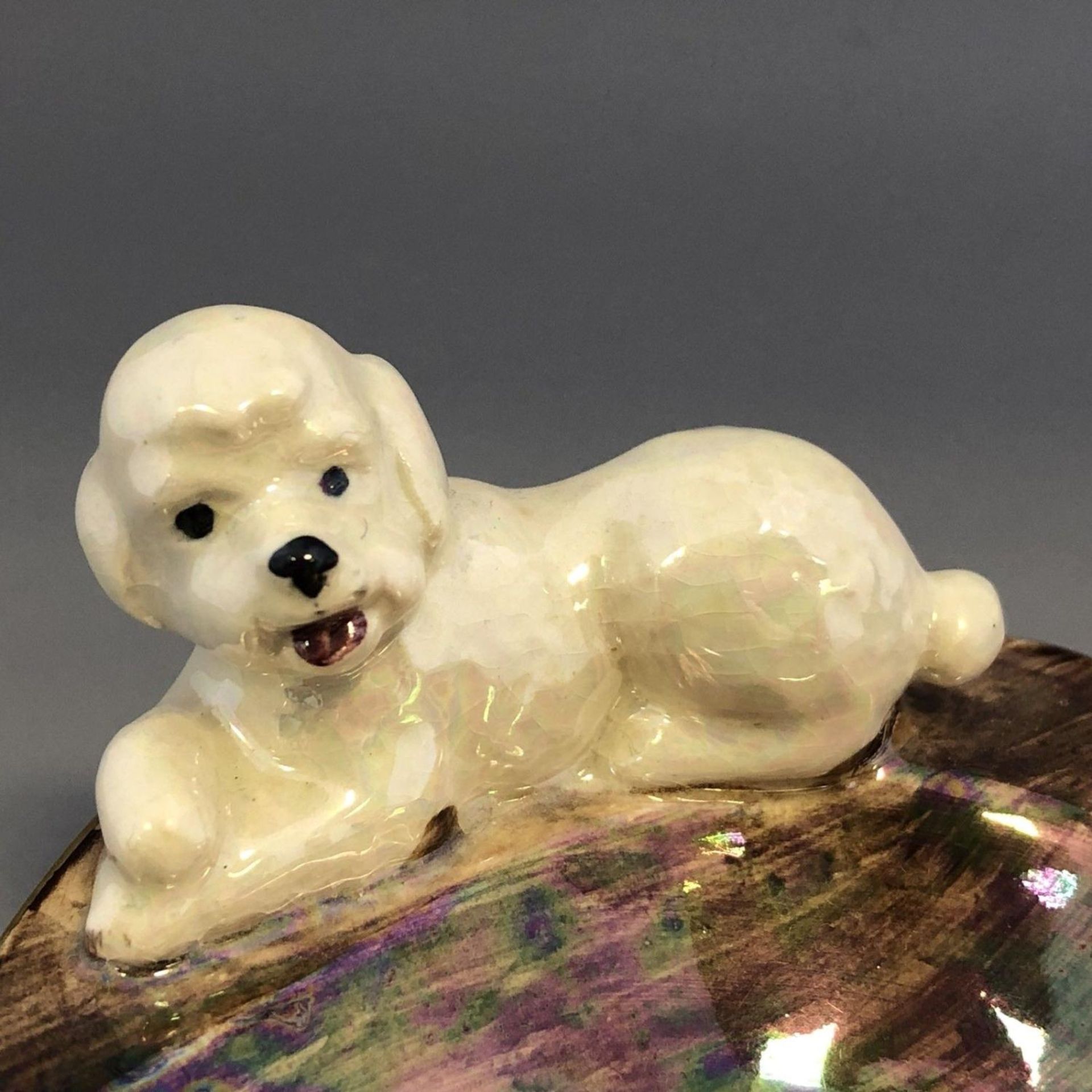 Vintage Retro Kitsch Old Court Ware Lustre Glaze Ash Tray with White Poodle Dog - Image 6 of 6