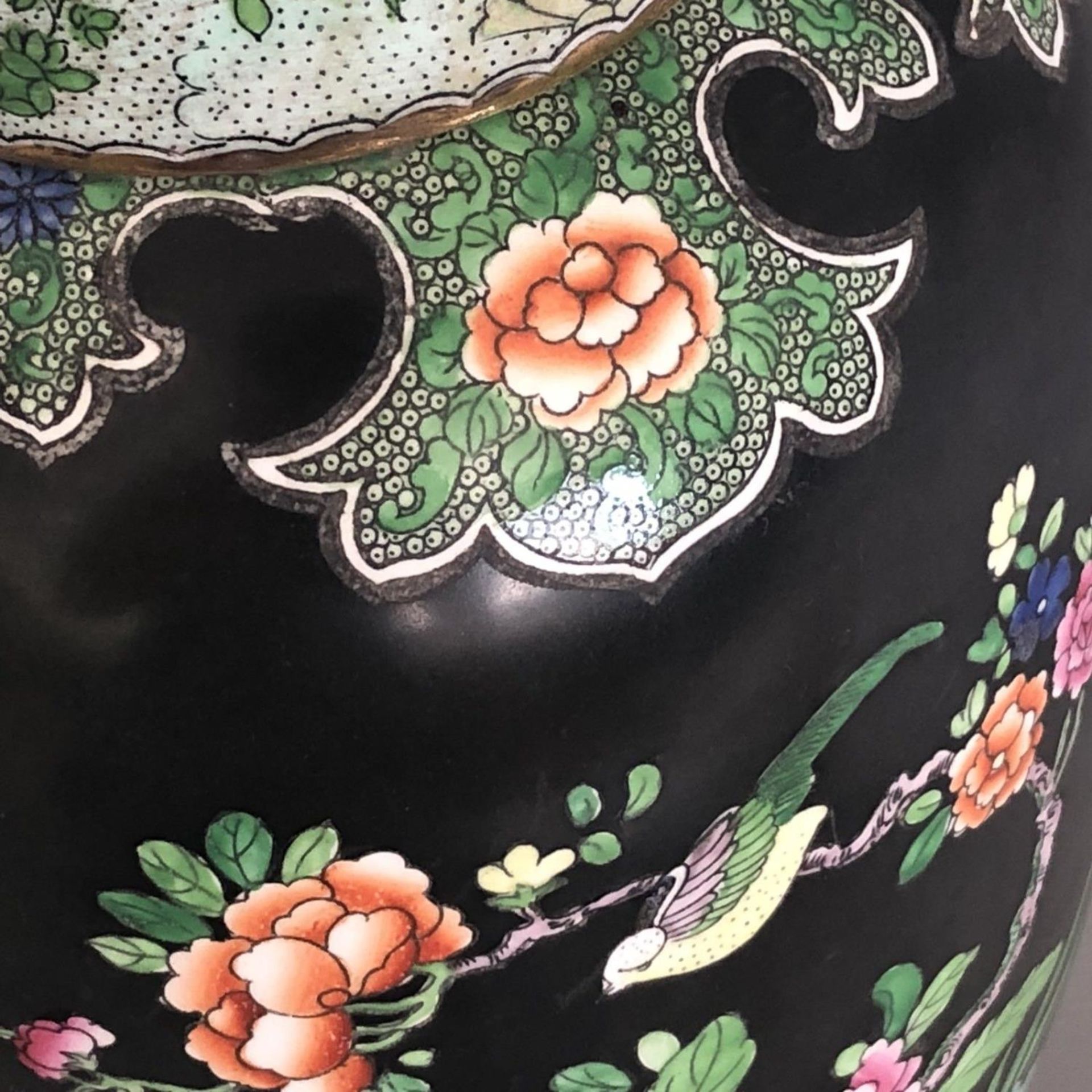 An antique Carlton Ware vase & cover KANG HSI blossom & bird on black ground - Image 4 of 8