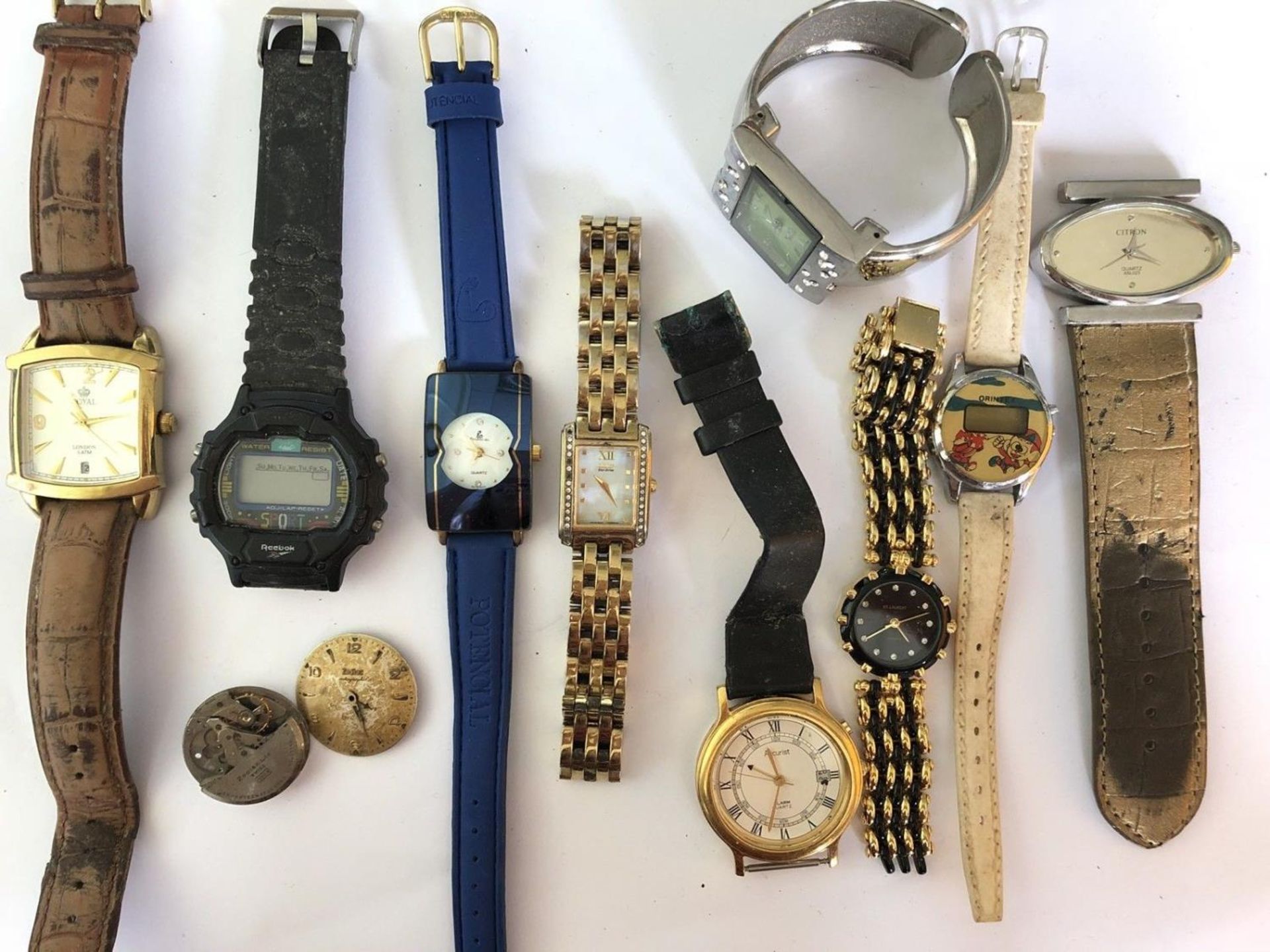 Group of 10 watches - spares or repairs