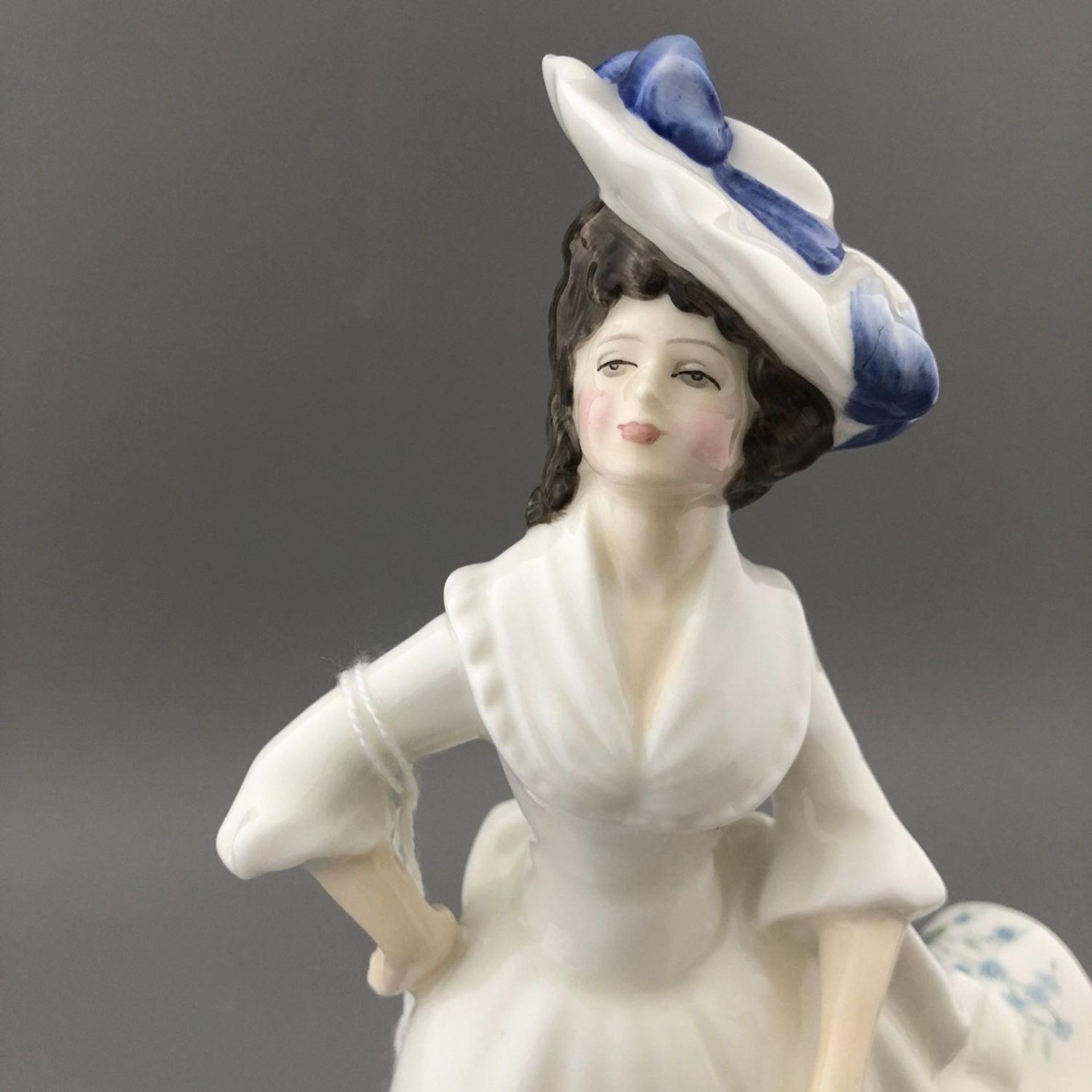 Royal Doulton Porcelain Figurine "Adele" HN2480 Pretty Lady - Image 2 of 7