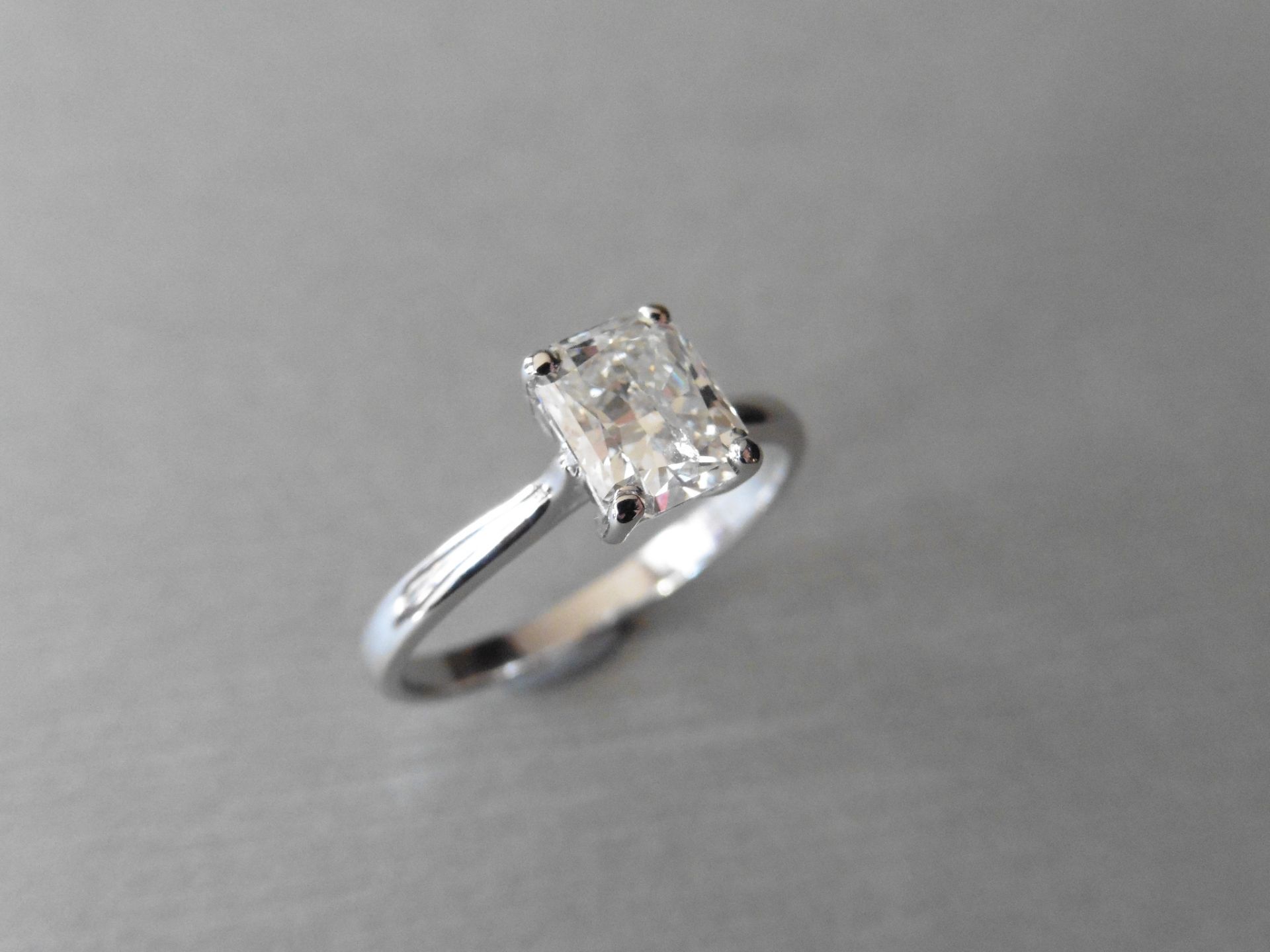 2.14ct Radiant cut diamond,si2 clarity I colour good cut,18ct white gold setting 3.8gms,size L,uk - Bild 3 aus 5