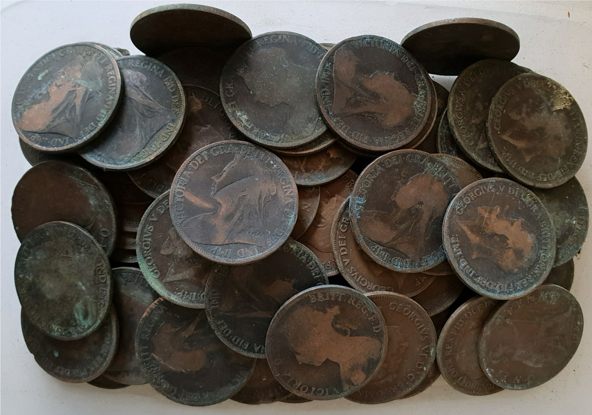 Collectable Coins 1kg Bag of British Pennies Victoria Edward VII George V George VI - No Reserve