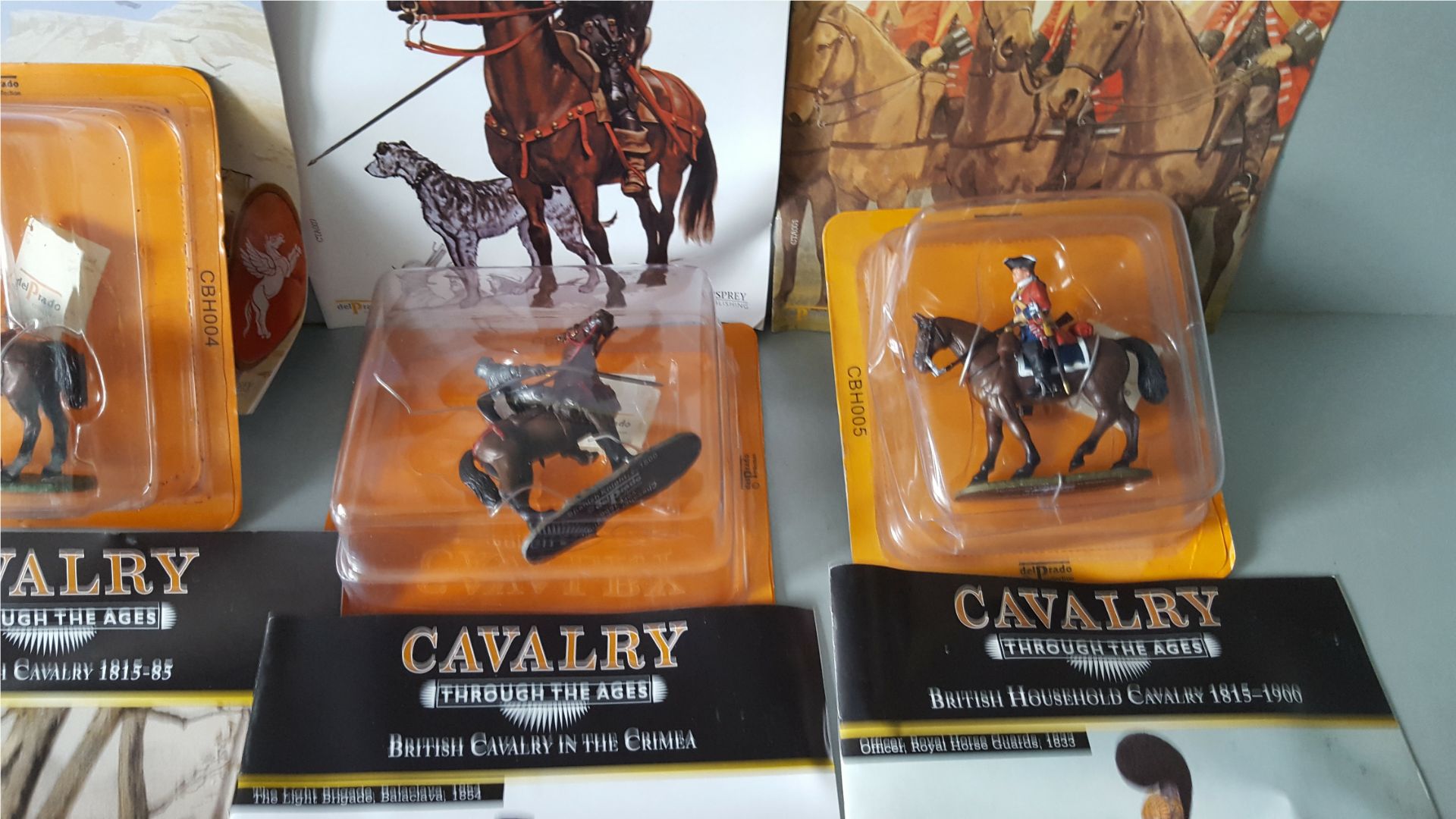 Collectable 6 Del Prado Cavalry Through The Ages Figures & Magazines NO RESRVE - Image 2 of 4