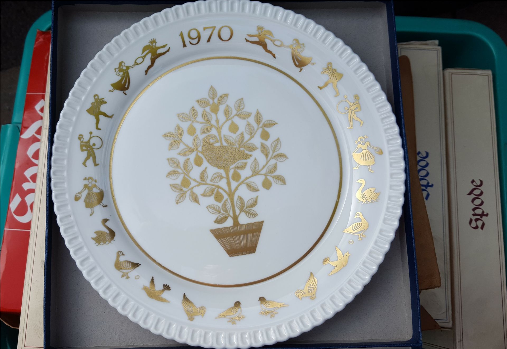 Vintage Retro Spode Christmas Collectors Plates Boxed 1970 to 1981 - No Reserve - Image 3 of 5