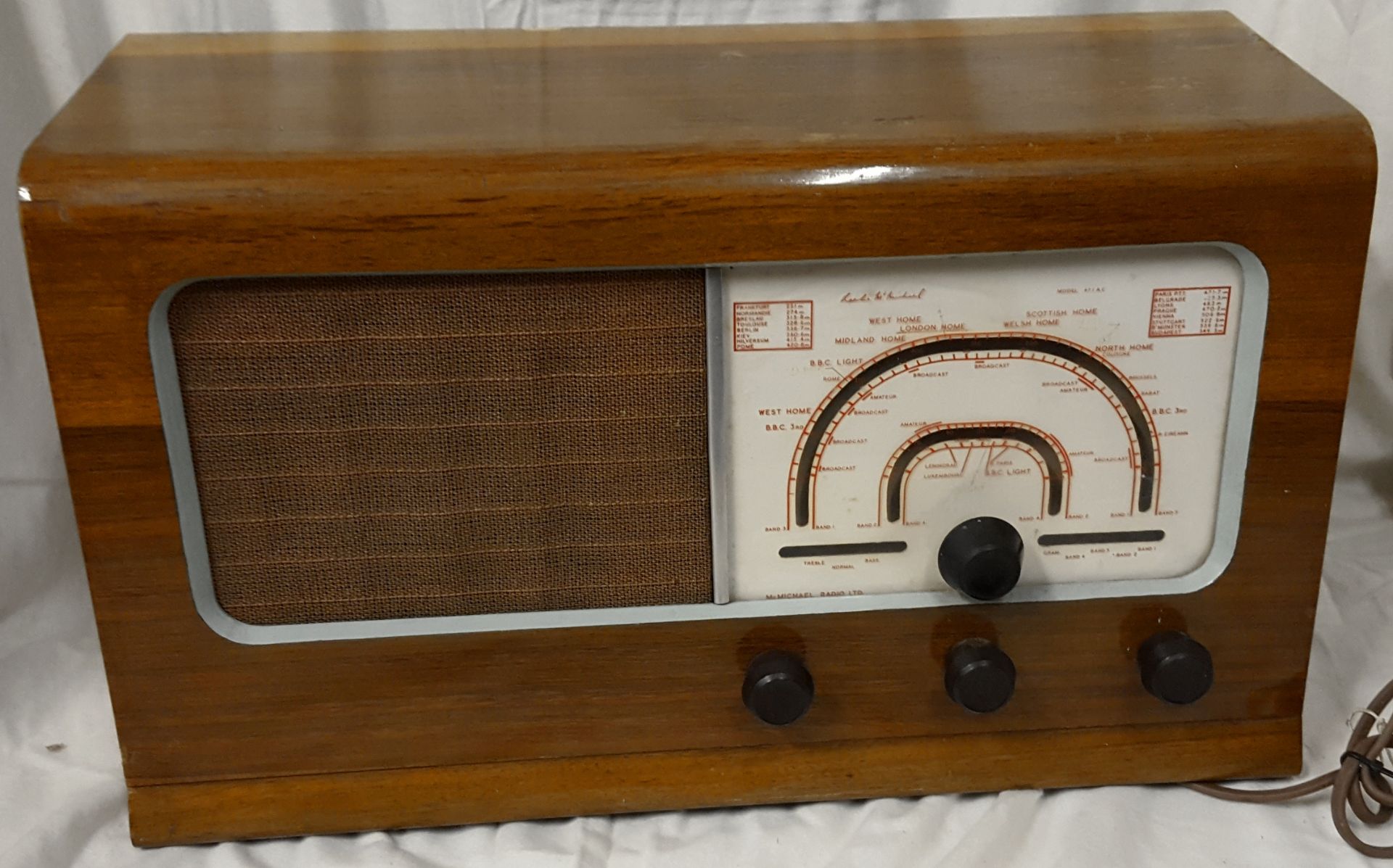 Antique Vintage Retro McMichael Wireless Radio Similar to Model 471U