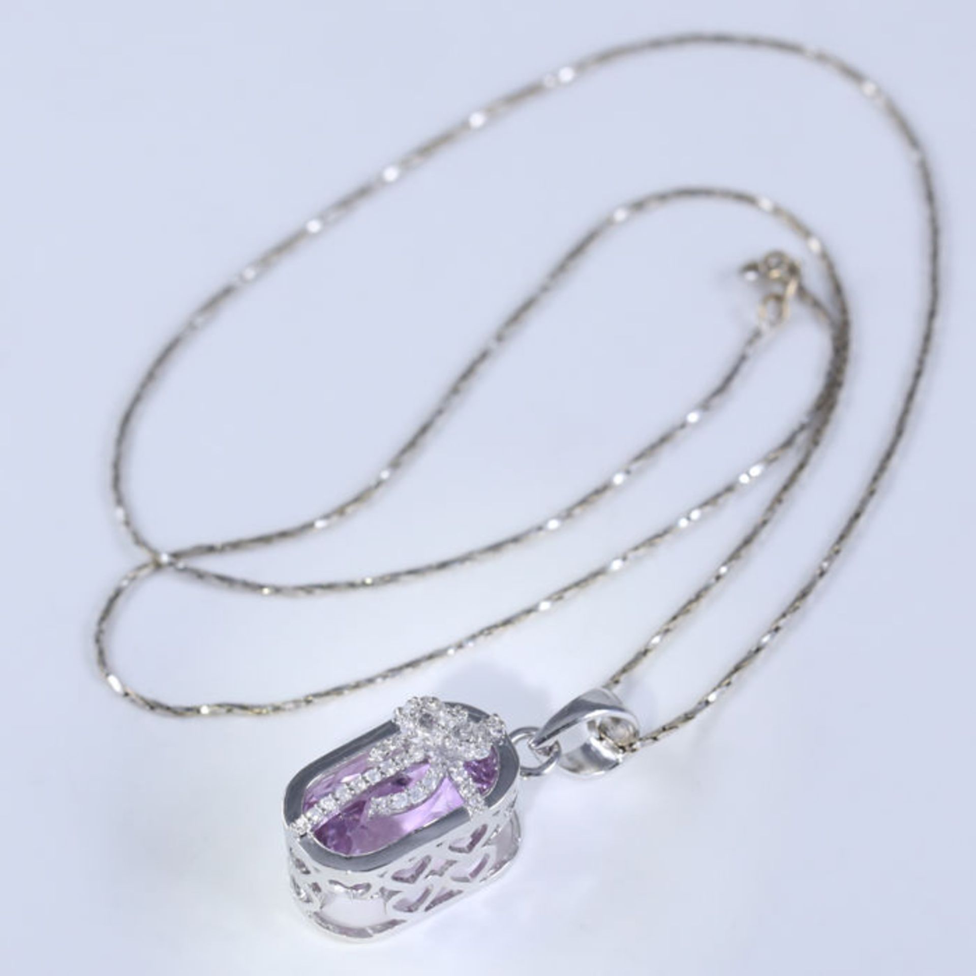 14 K White Gold Designer Kunzite (IGI Certified) and Diamond Pendant Necklace - Image 5 of 6