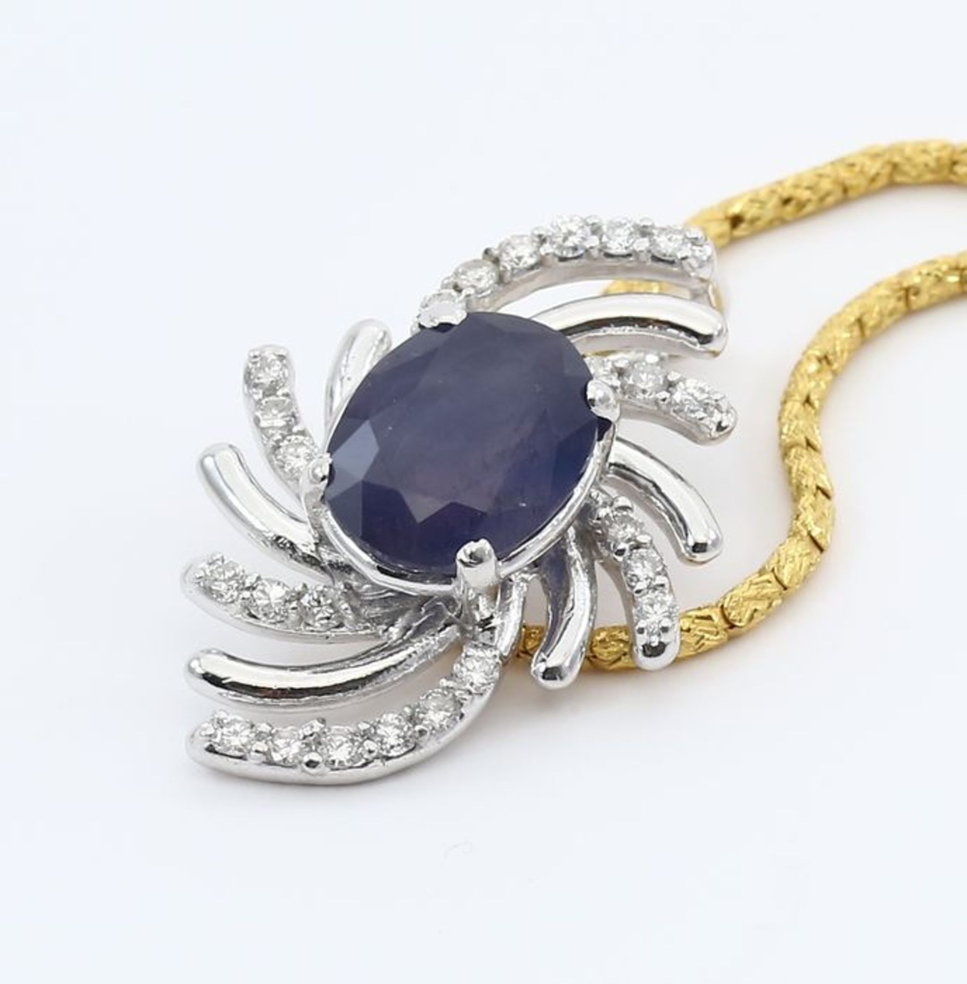 14 K / 585 White Gold Kashmir Sapphire (GRS Certified) & Diamond Pendant - Image 8 of 10