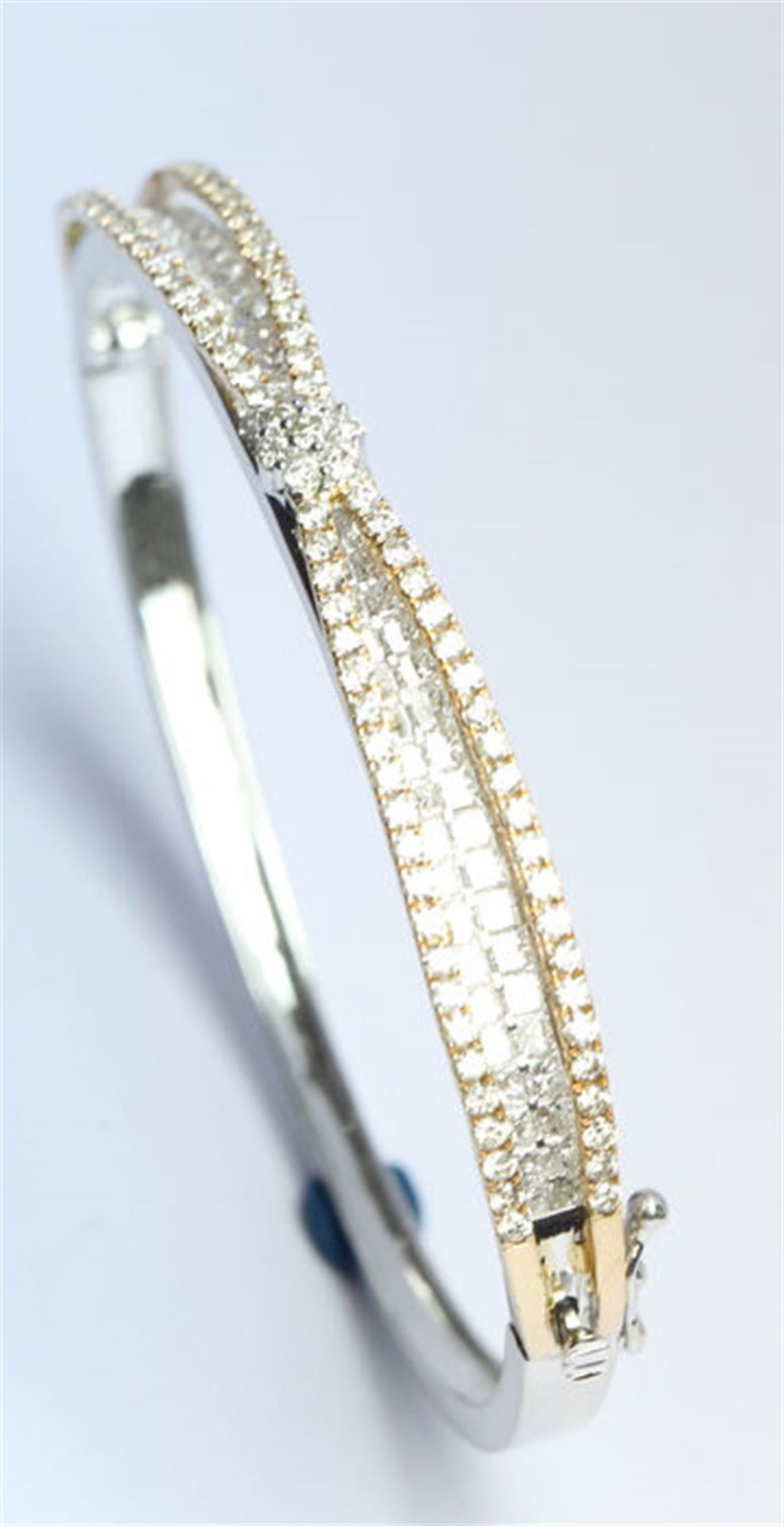 14 K / 585 White & Rose Gold Designer Diamond Bracelet - Image 4 of 7