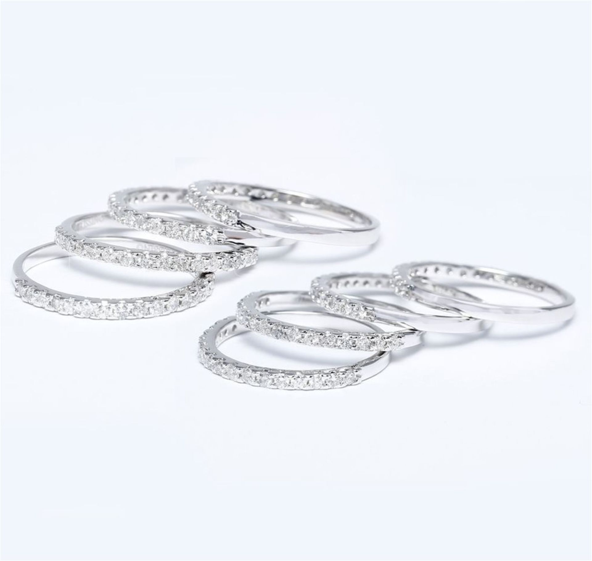 14 K / 585 White gold Set of 8 Diamond Rings stackable - Image 4 of 4