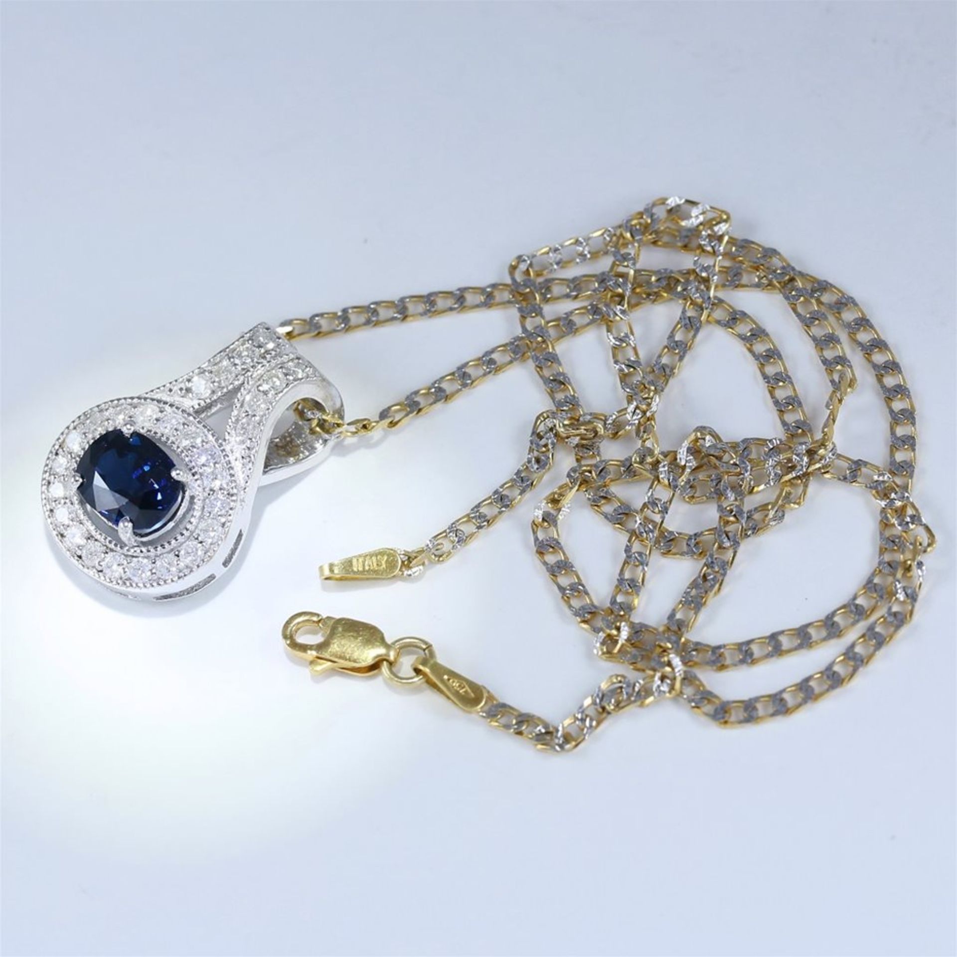 14 K / 585 White Gold Designer Blue Sapphire (GIA Certified) & Diamond Pendant - Image 4 of 9