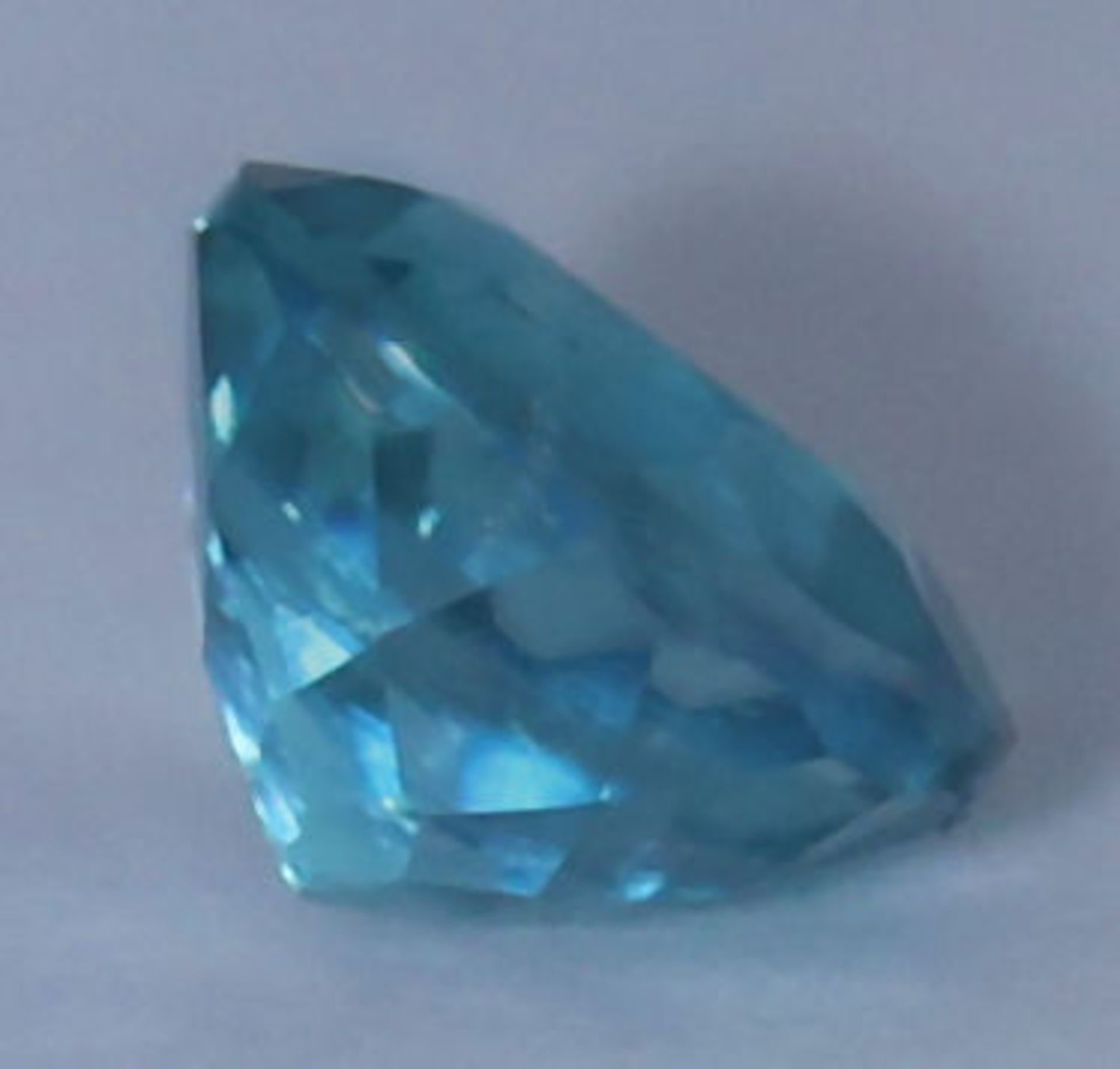 GIA Certified 0.22 ct. Grandidierite - Image 5 of 6