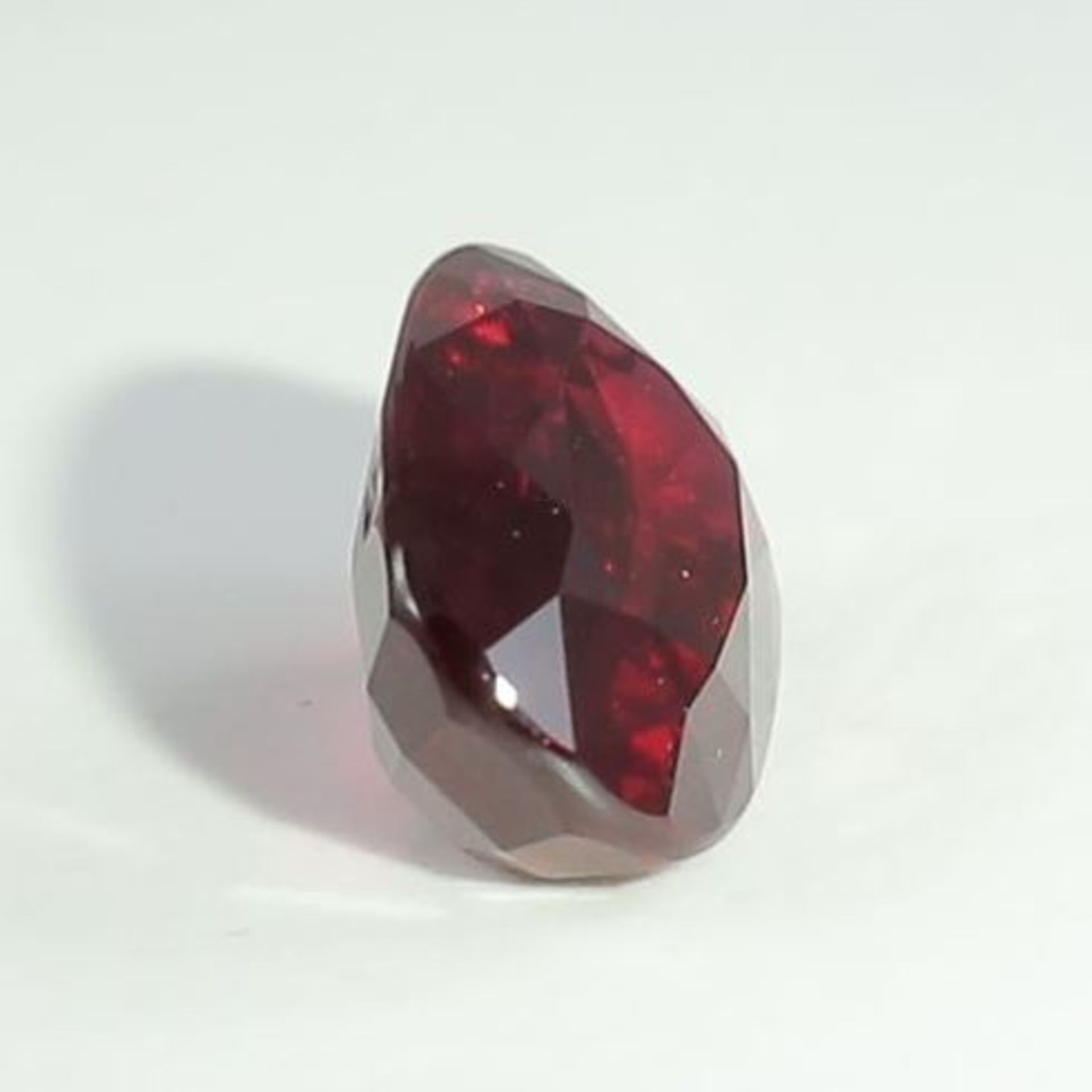 GRS Certified 5.02 ct. “Pigeon Blood” Ruby - Image 8 of 10