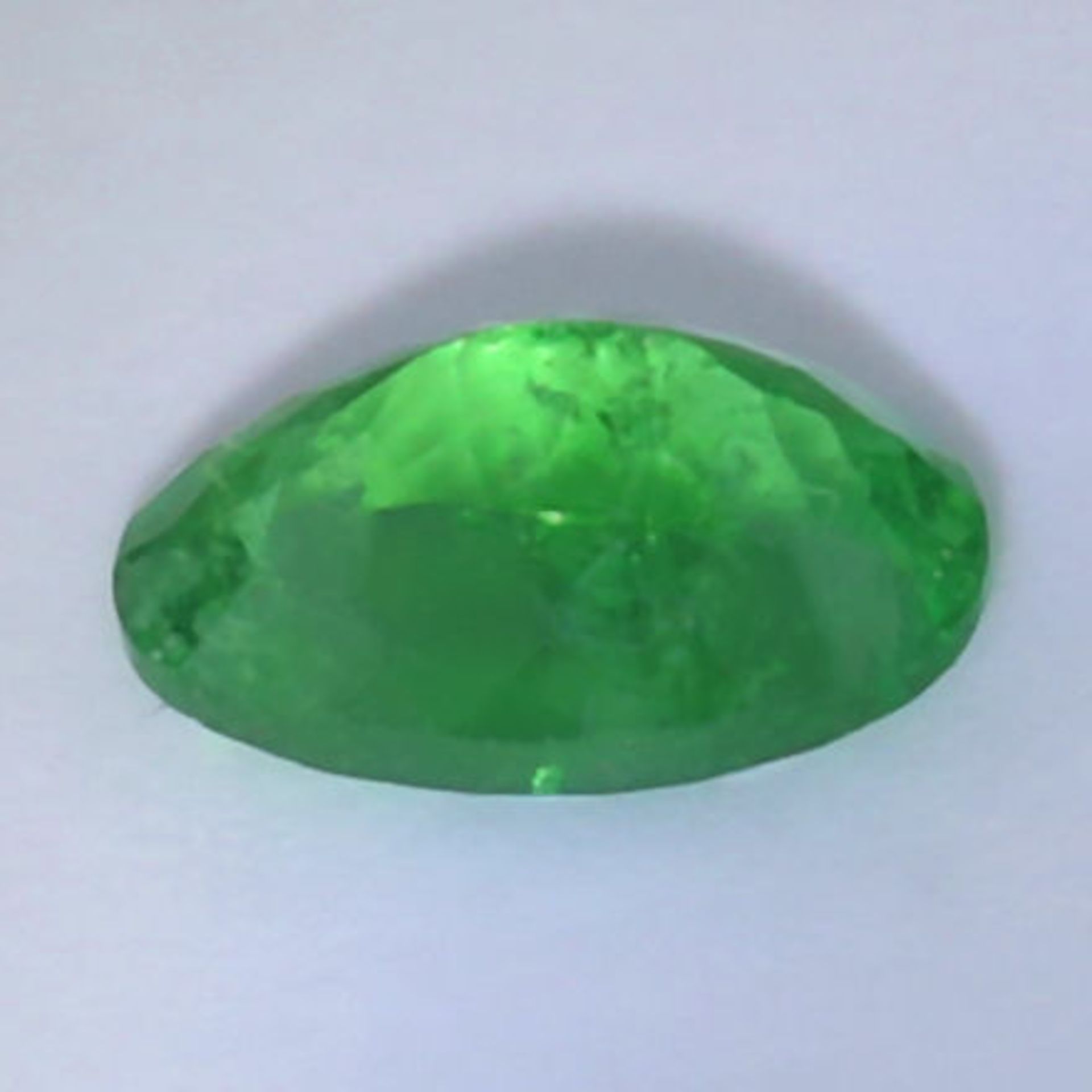 GIA Certified 1.31 ct. Tsavorite (Grossularite - Garnet) - Image 6 of 6