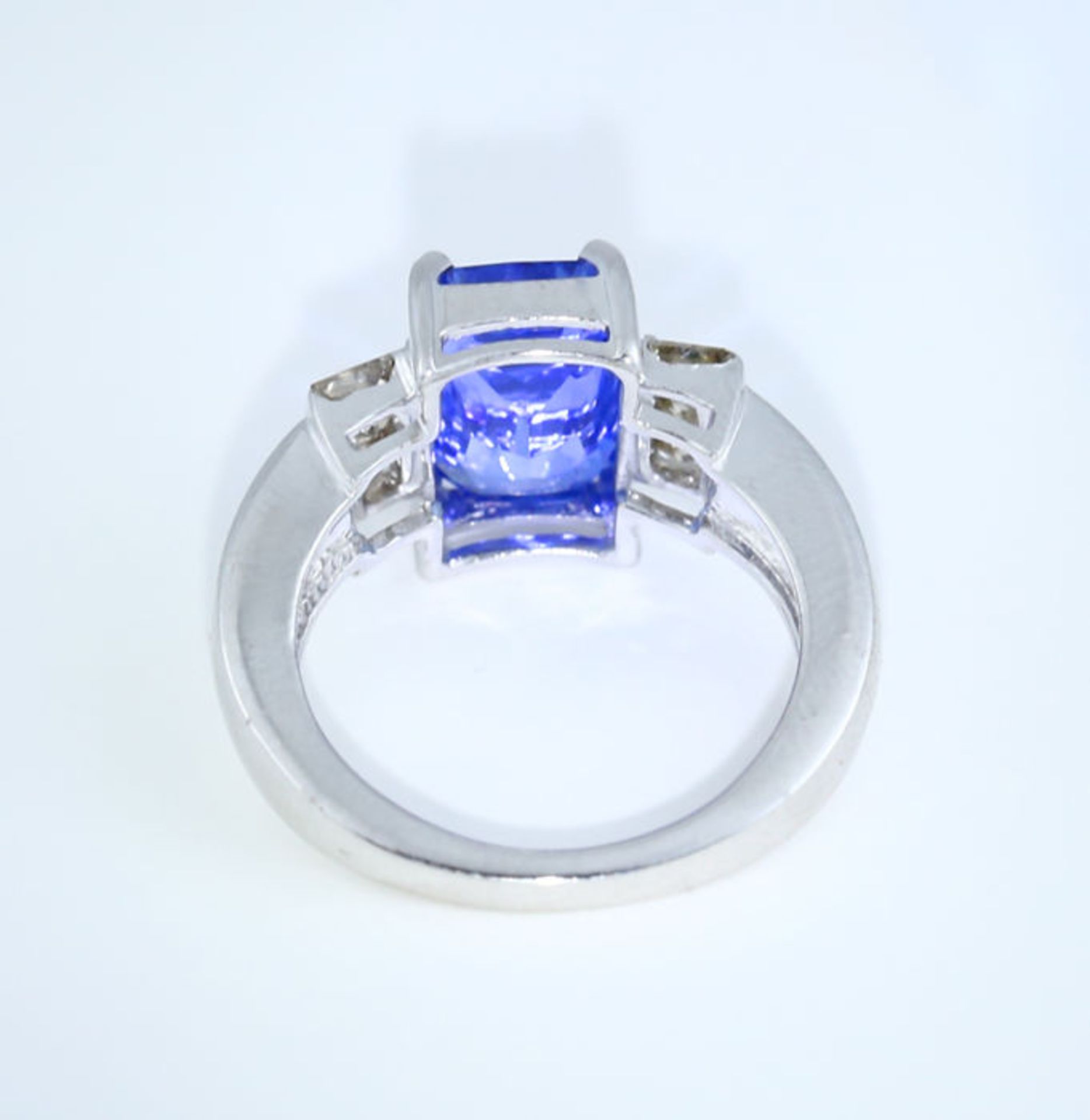 14 K White Gold Blue Sapphire (GIA Certified) and Diamond Ring - Image 10 of 10