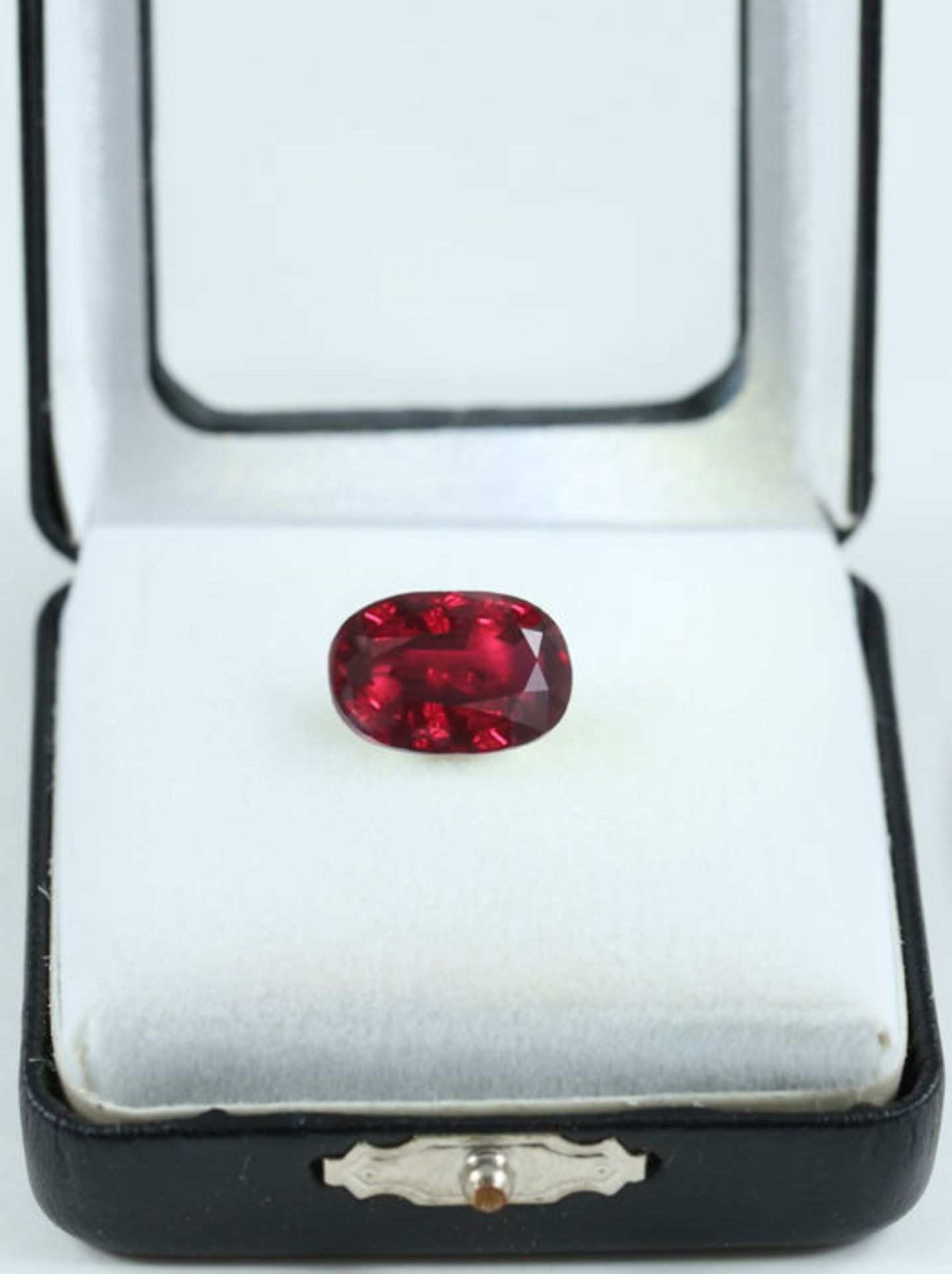 GRS Certified 5.02 ct. “Pigeon Blood” Ruby - Image 10 of 10