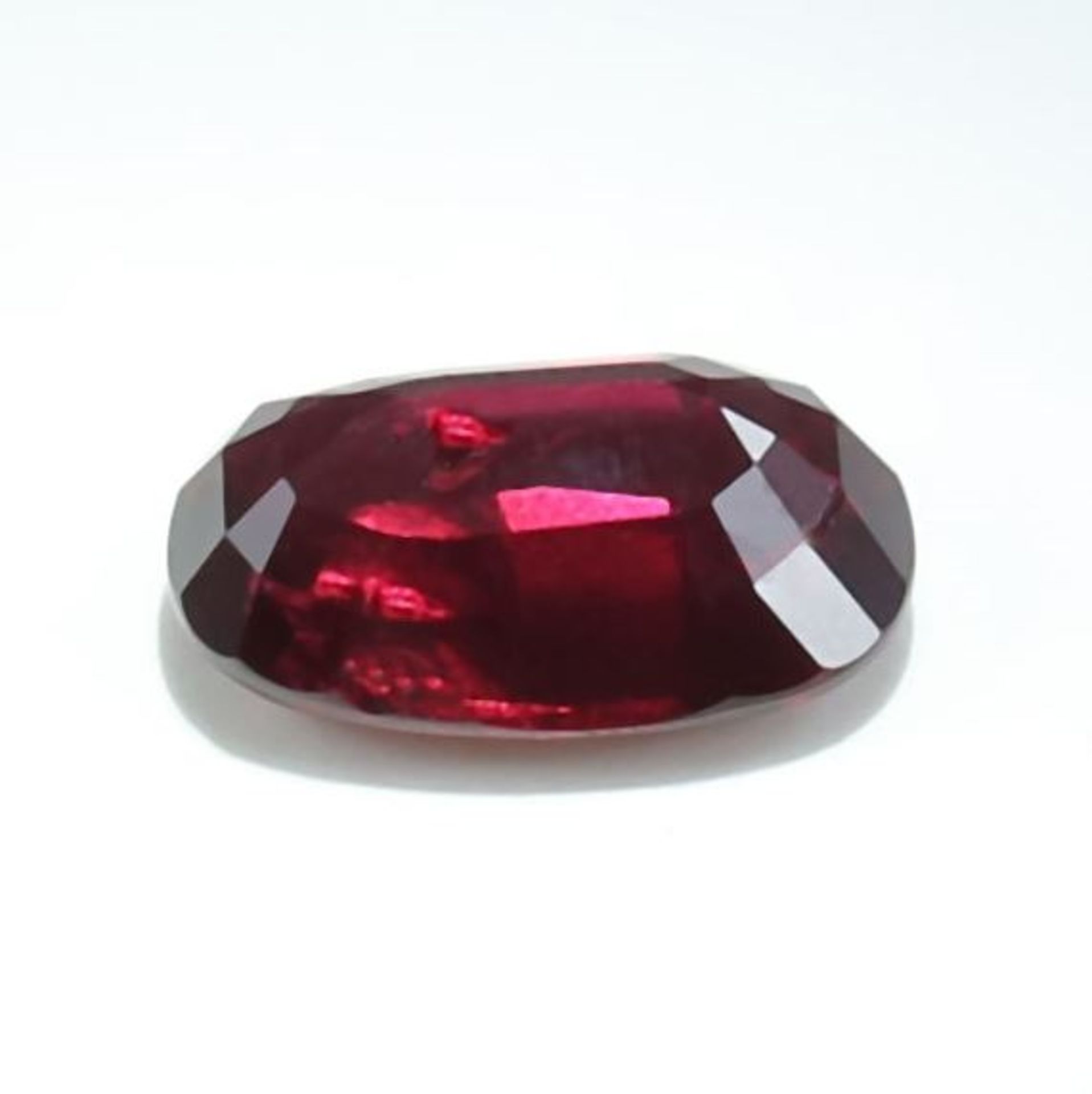 GRS Certified 5.02 ct. “Pigeon Blood” Ruby - Image 9 of 10