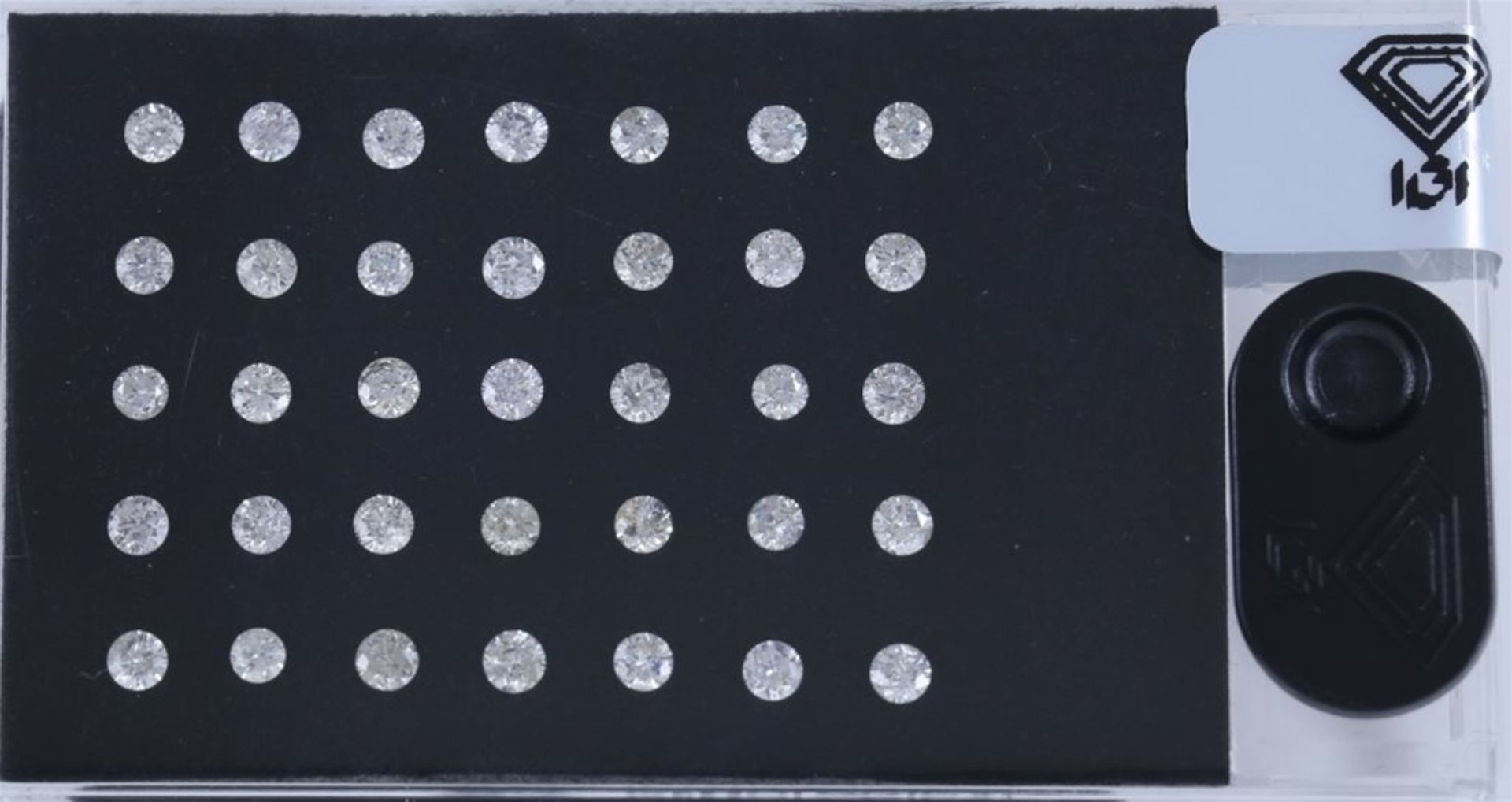 IGI Sealed 2.38 ct. "Diamond D-Box" - Round Brilliant Natural Diamonds