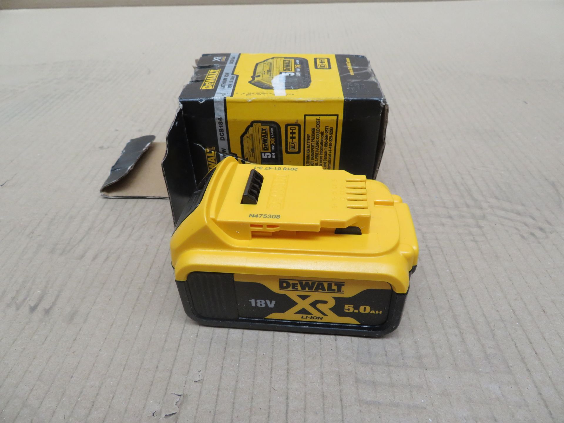 (A24) Dewalt Dcb184-Xj 18V 5.0Ah Li-Ion Xr Slide Pack Battery - New Condition, Slightly Tatty Box.