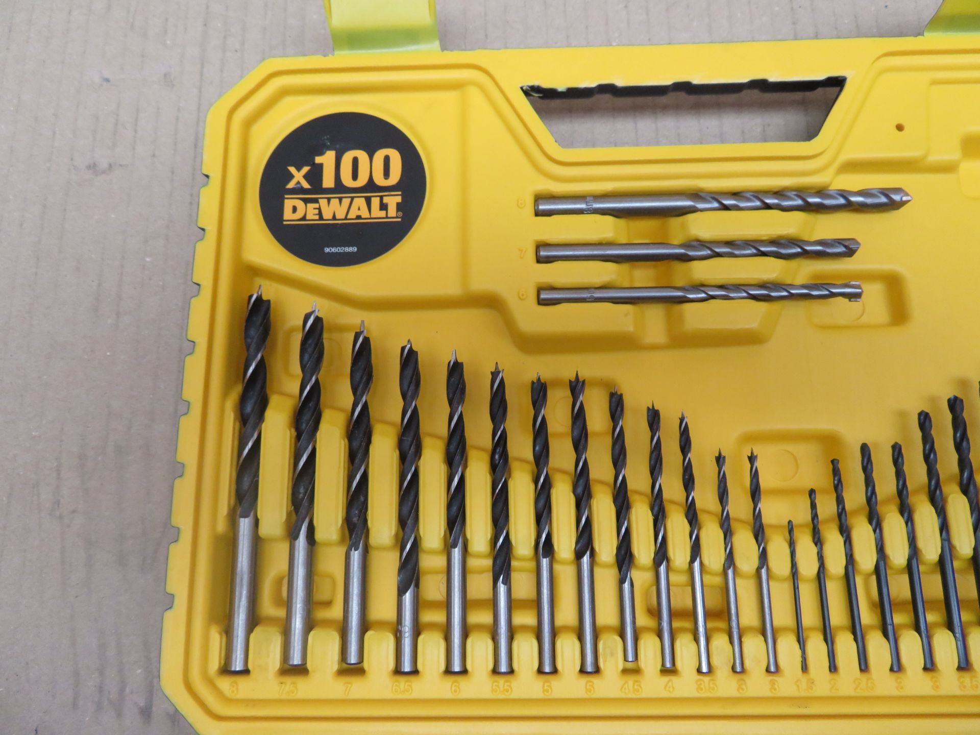 (A25) Dewalt Straight Shank Combination Drill Bit Set 100 Pieces, Includes Bits Suitable For - Bild 8 aus 9