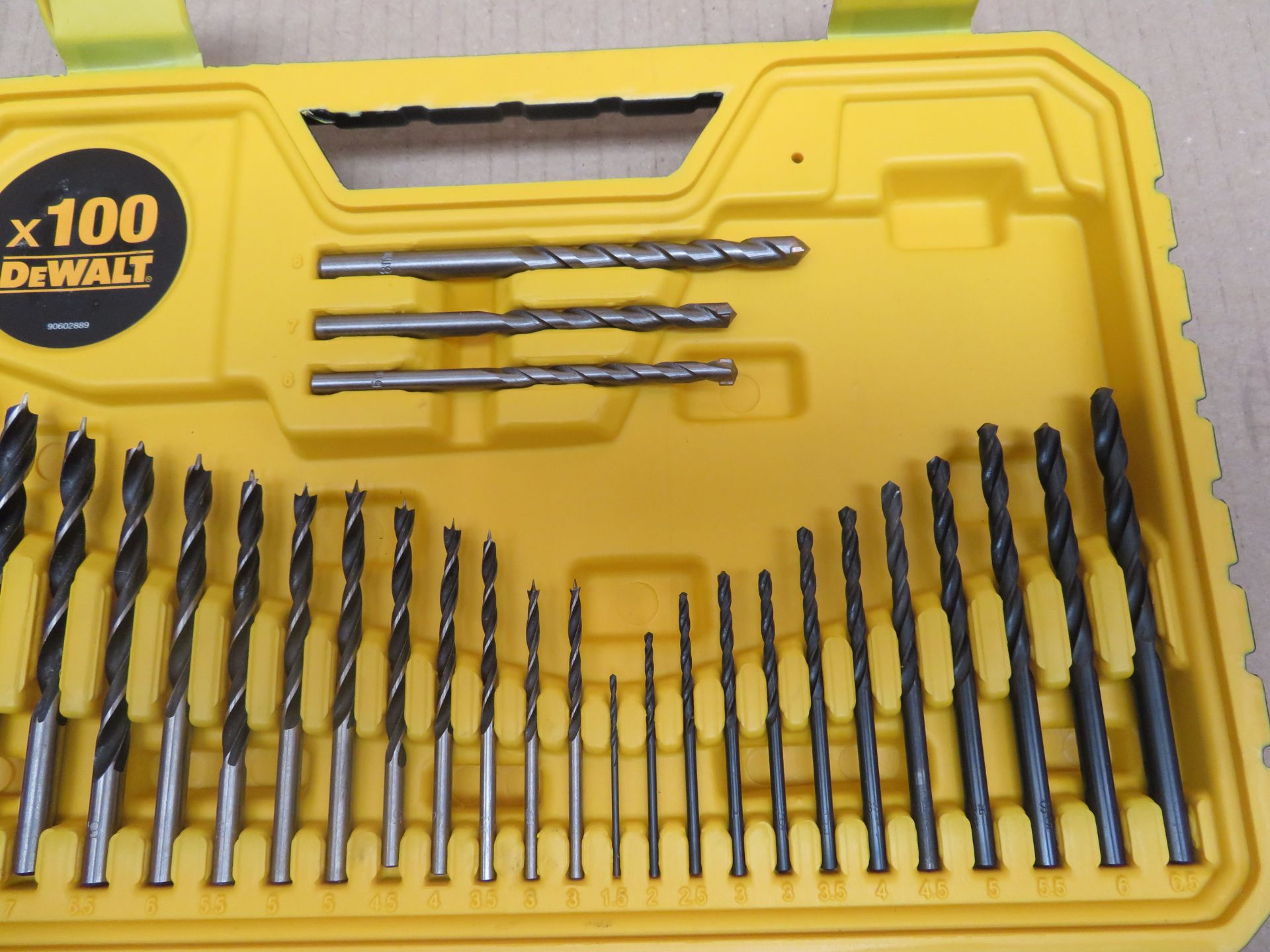 (A25) Dewalt Straight Shank Combination Drill Bit Set 100 Pieces, Includes Bits Suitable For - Bild 9 aus 9