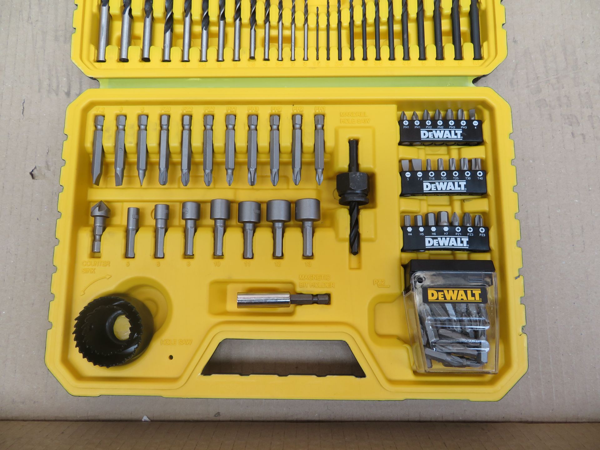 (A25) Dewalt Straight Shank Combination Drill Bit Set 100 Pieces, Includes Bits Suitable For - Bild 4 aus 9