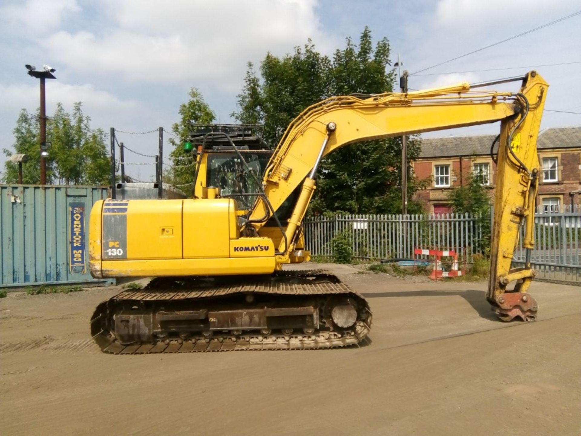 Komatsu PC130-8 Excavator