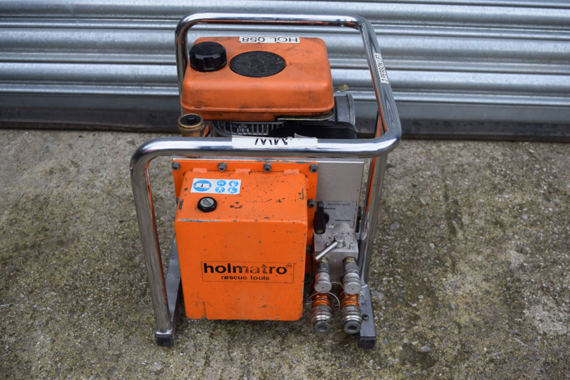 Holmatro Vehicle Rescue Tools Set 1. - Image 9 of 11