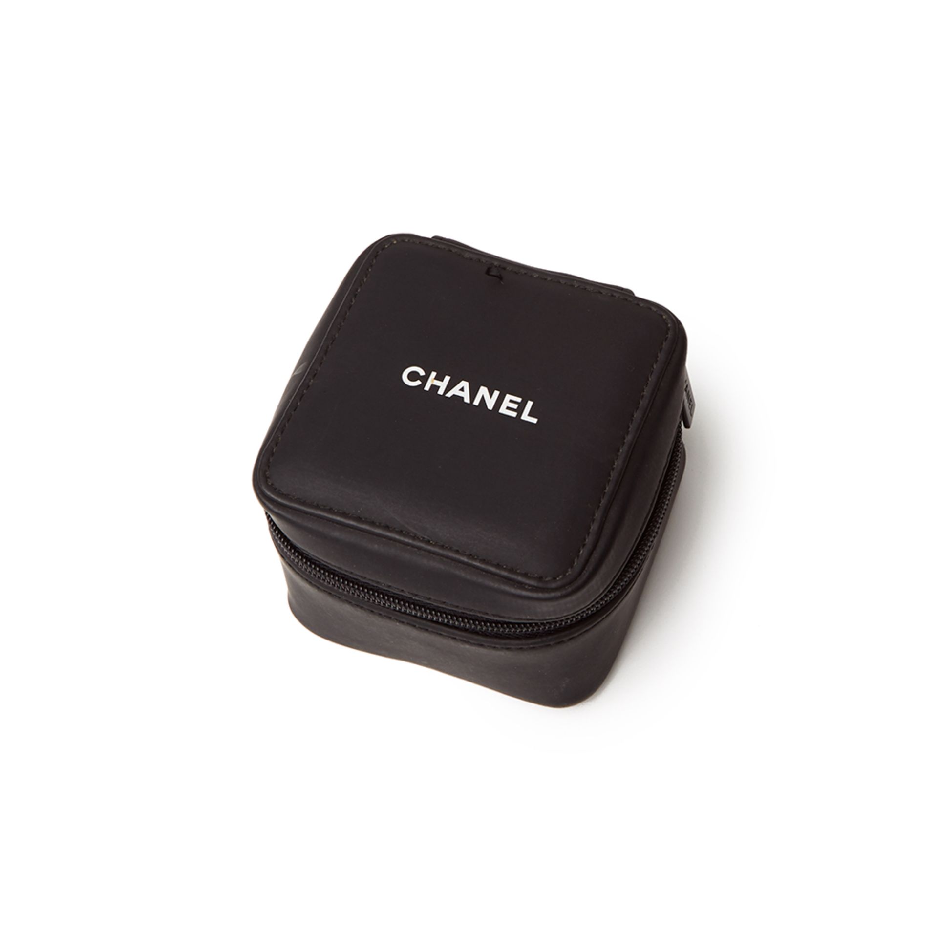 Chanel J12 Diamond Chronograph White Ceramic - H1007 - Image 8 of 8