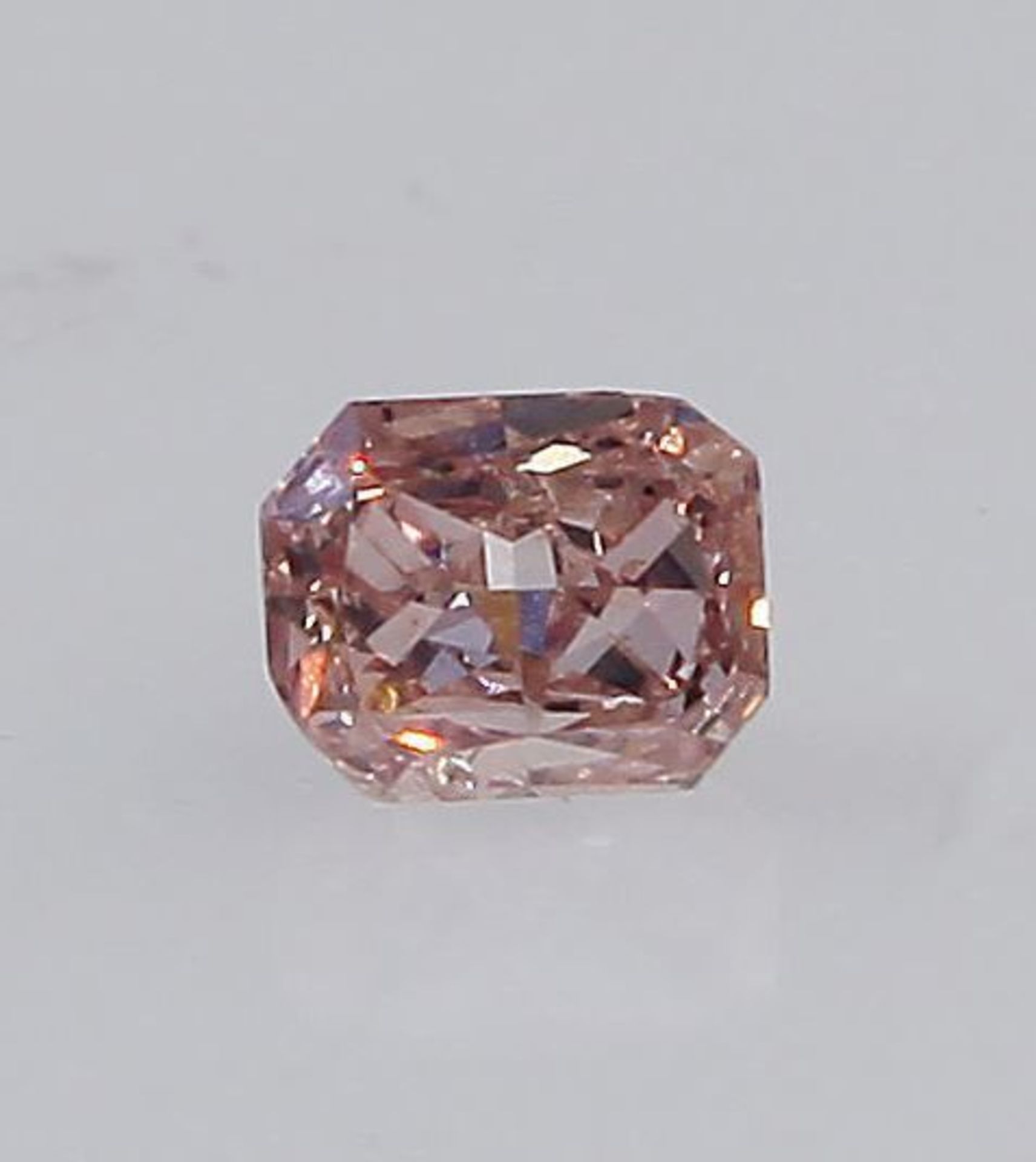 GIA Certified 0.08 ct. Fancy Orangy Pink Diamond - Image 5 of 10