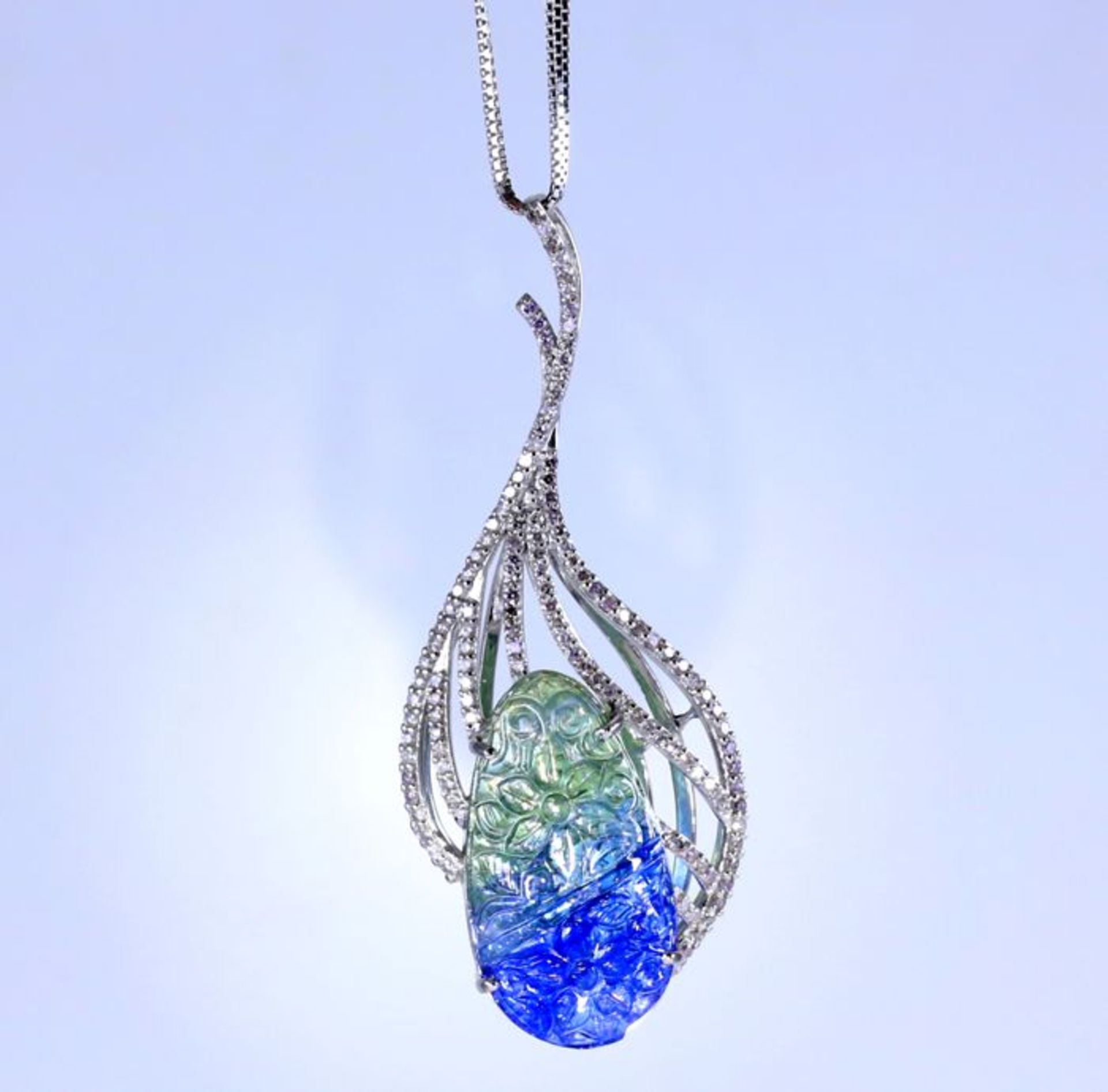 14 K / 585 Floral Carved Tanzanite (IGI Certified) & Diamond Pendant Necklace - Image 5 of 10