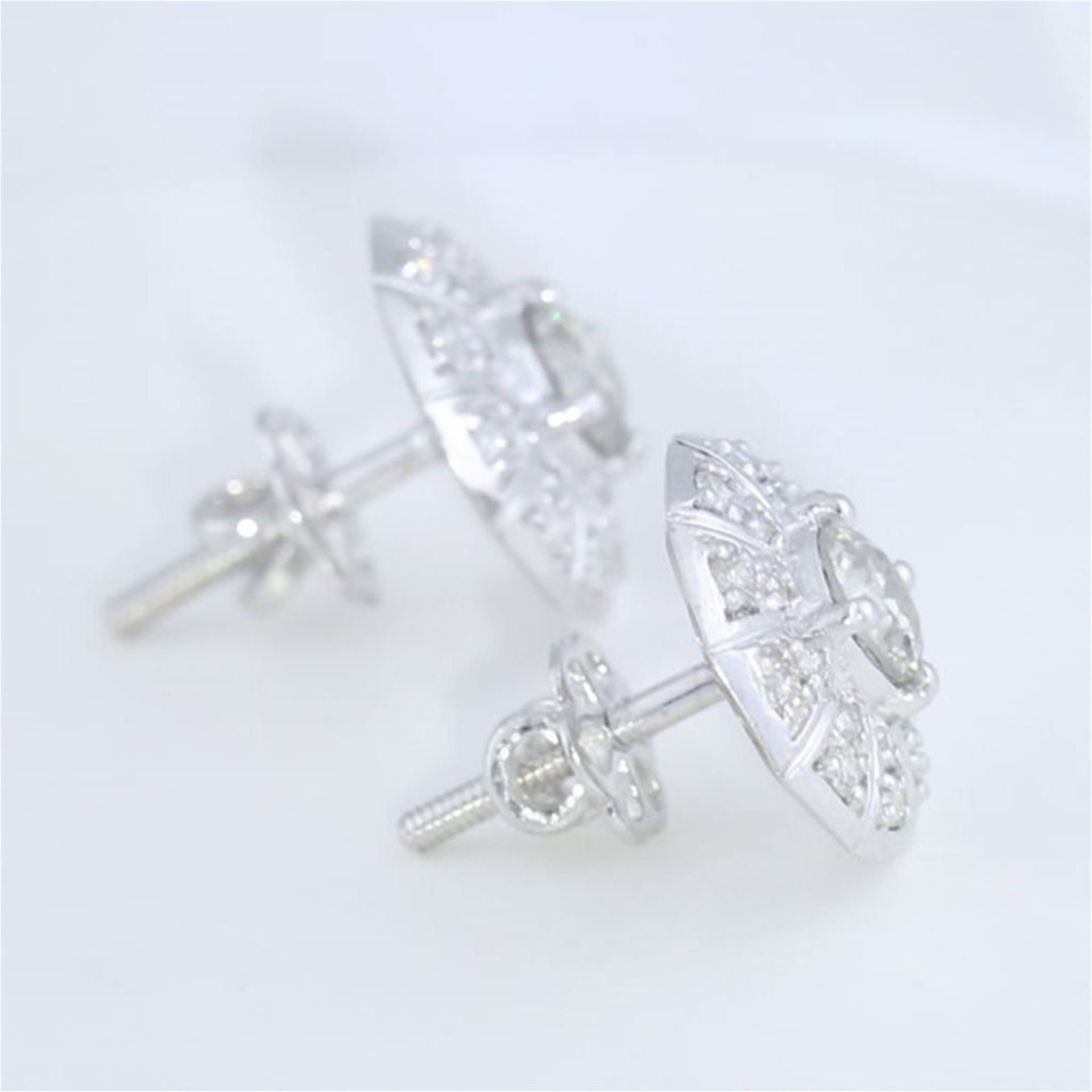 14 K / 585 Very Exclusive White Gold Solitaire Diamond Earnings - Image 3 of 4