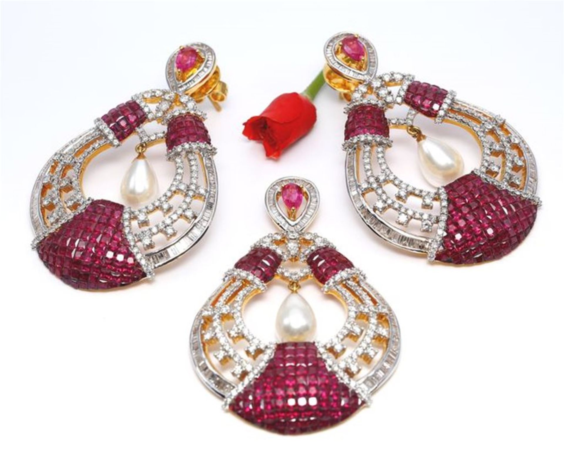 IGI Certified 14 K Yellow Gold Diamond, Ruby & Pearl Necklace Pendant Set with Chandelier Earrings