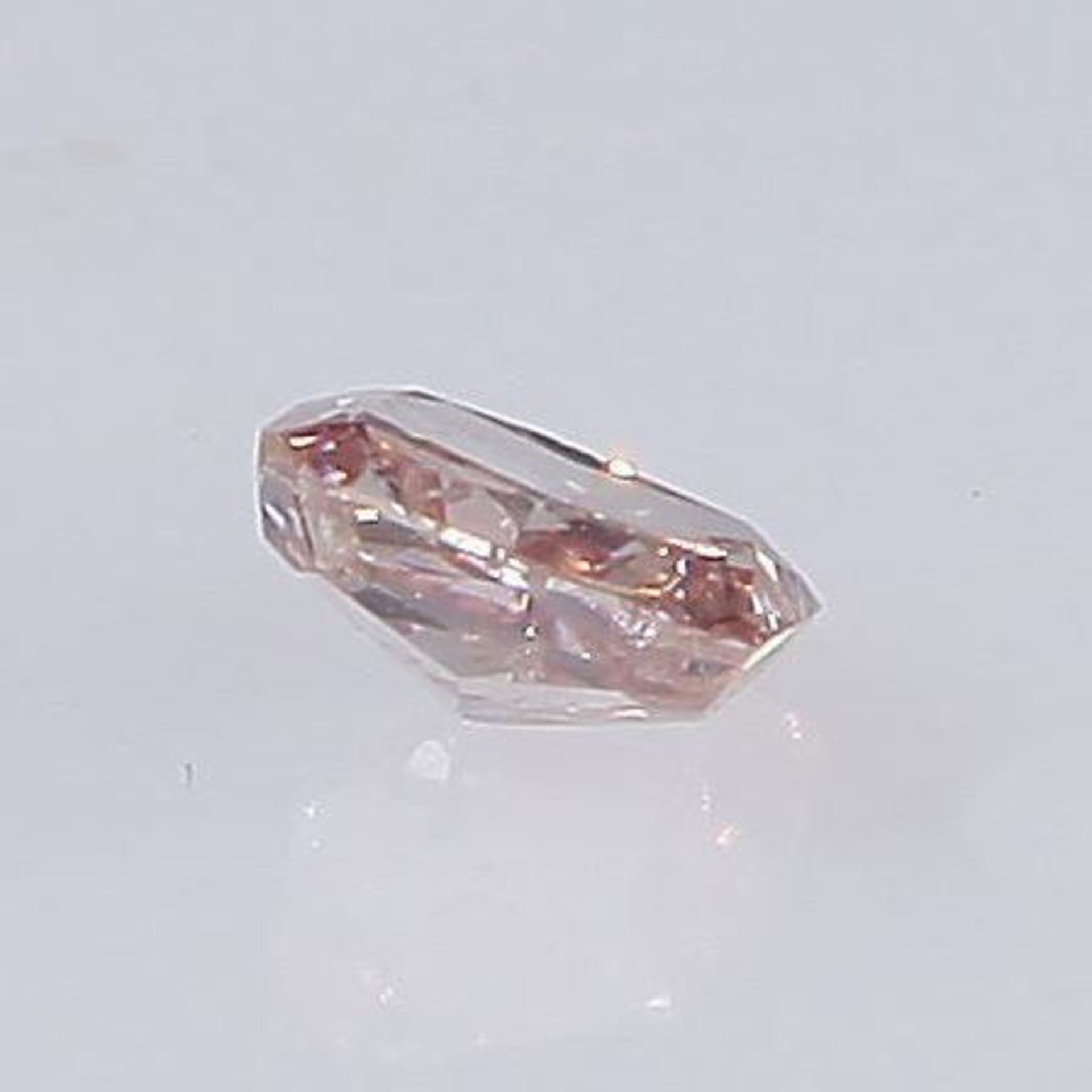 GIA Certified 0.08 ct. Fancy Orangy Pink Diamond - Image 8 of 10