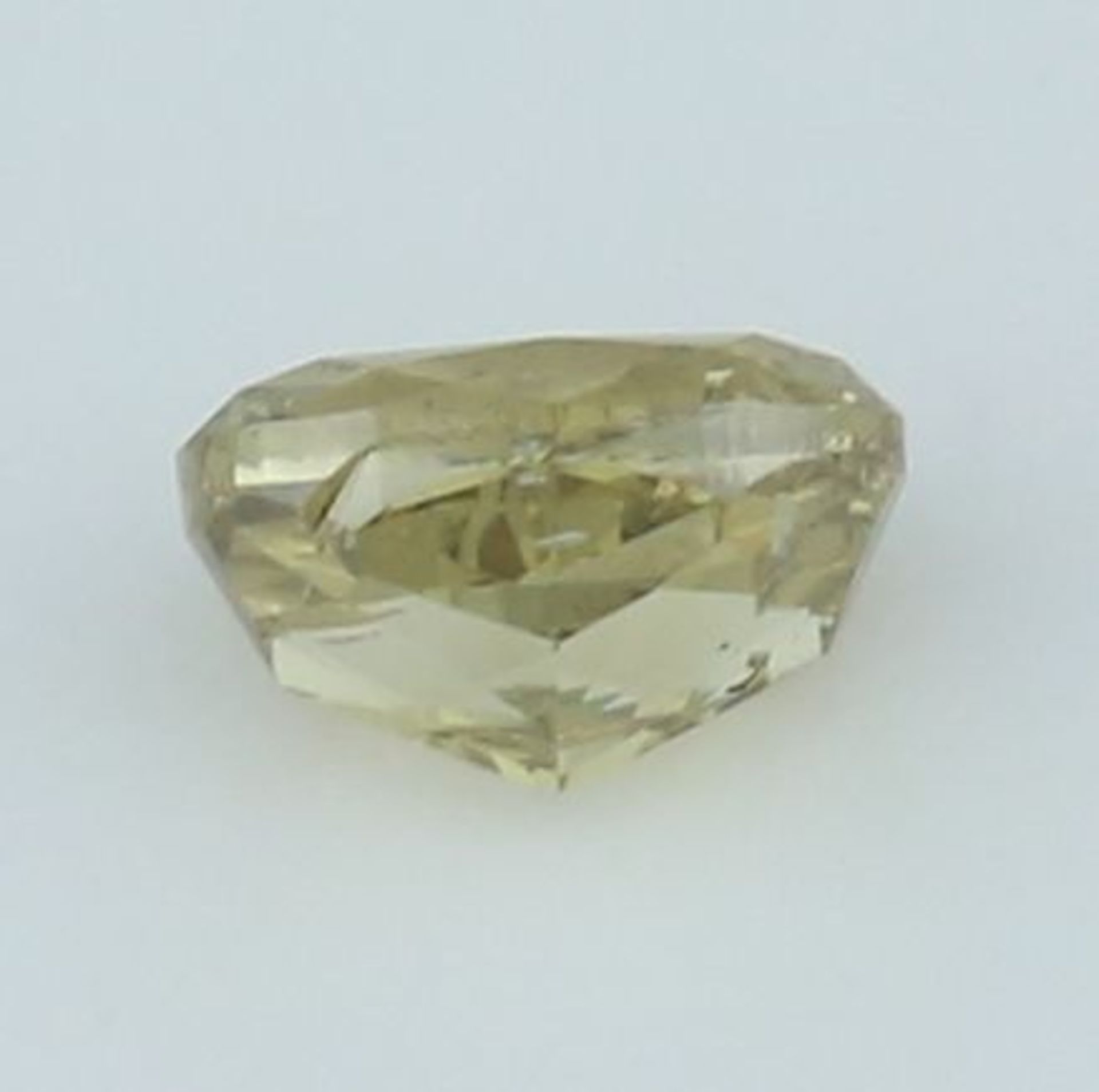 IGI Certified 0.52 ct. Brownish Yellow Diamond - Image 7 of 10