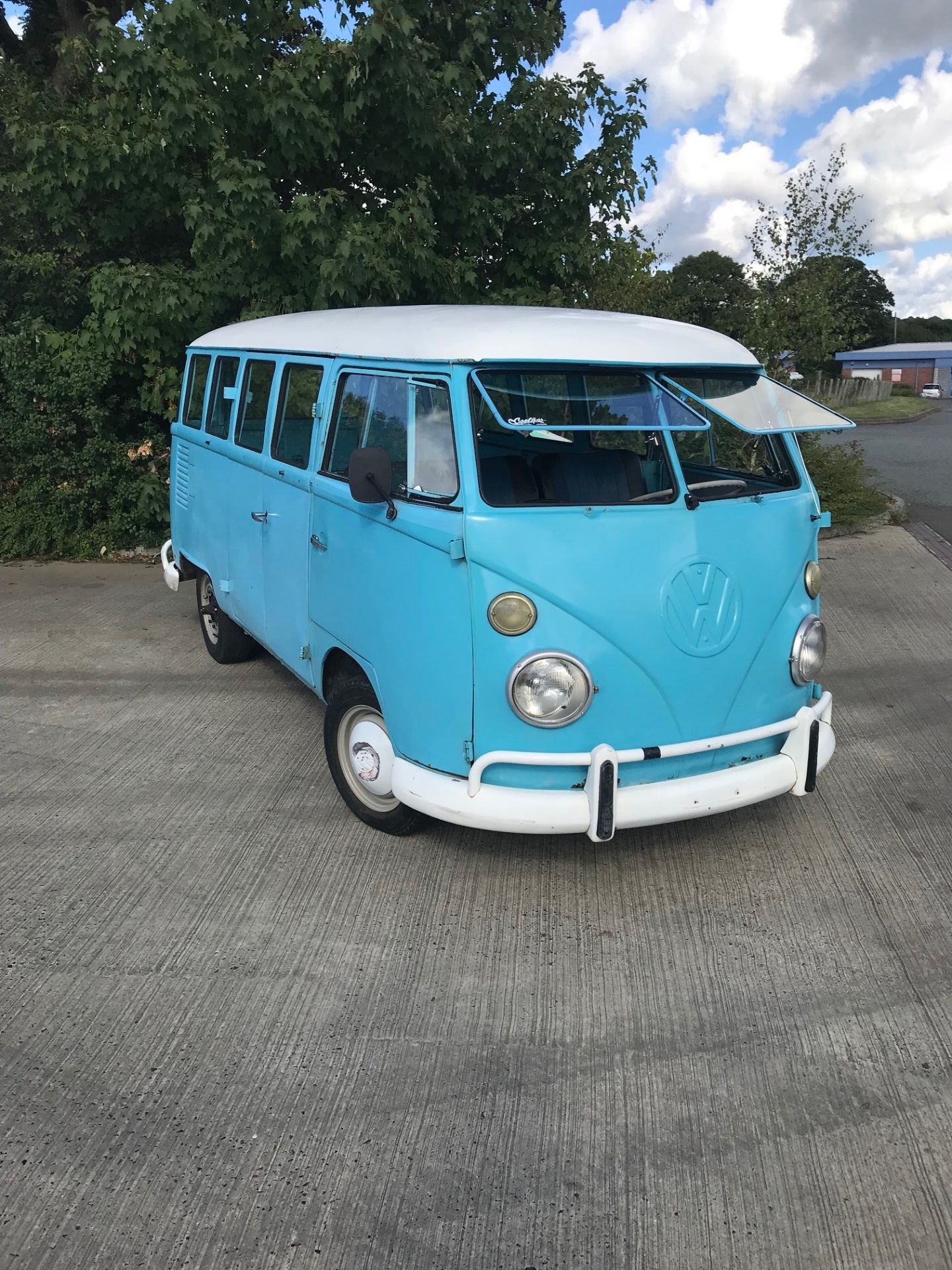 1975 VW Splitscreen Campervan Bus - Bild 2 aus 5