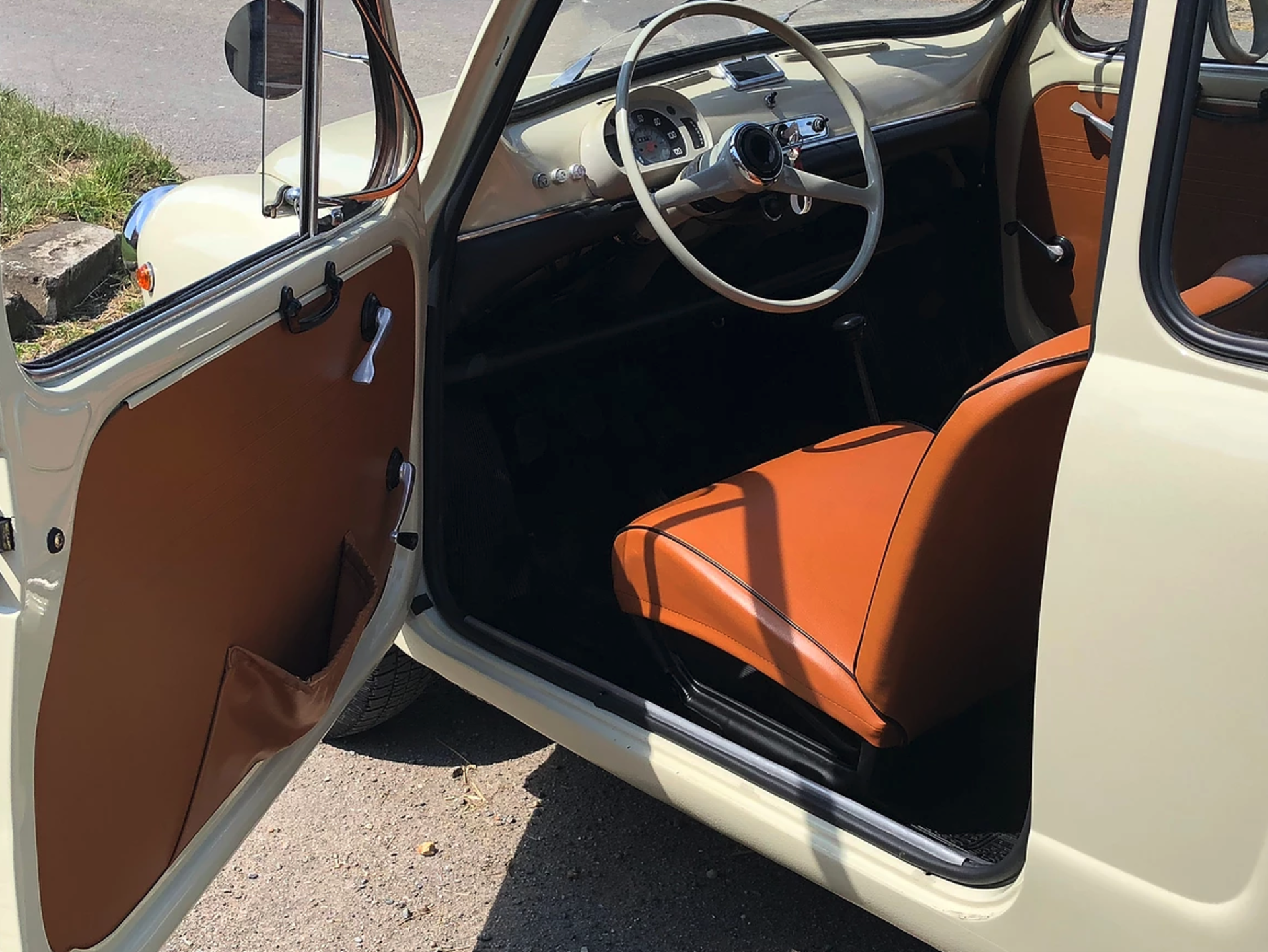 1964 Fiat 600D - Stunning Condition - Image 7 of 14