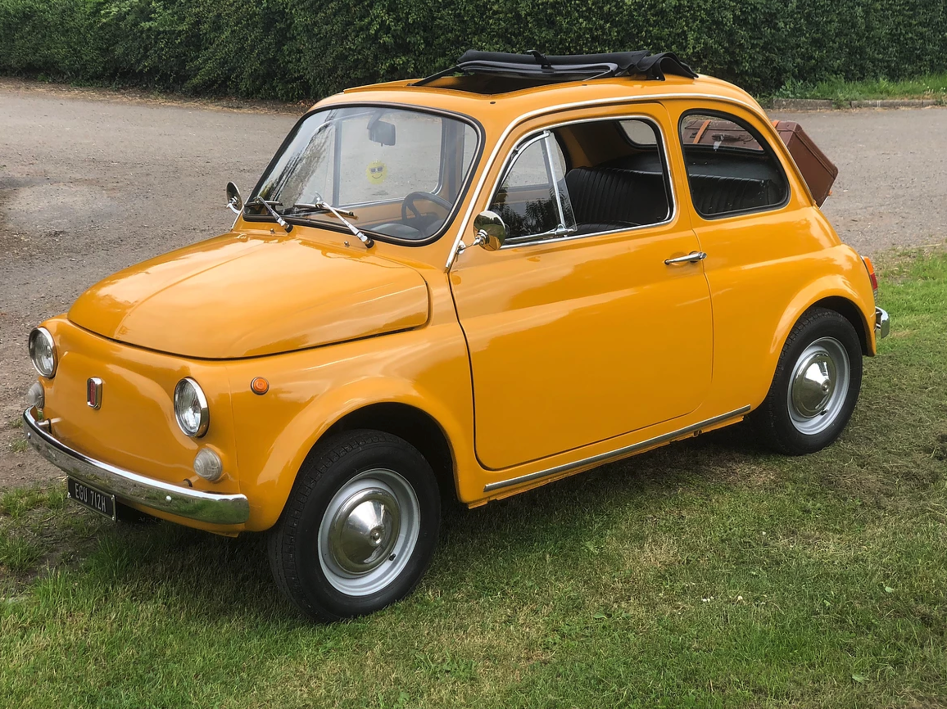 1972 Fiat 500 Lusso in 'Sunburst Yellow' - Image 2 of 13