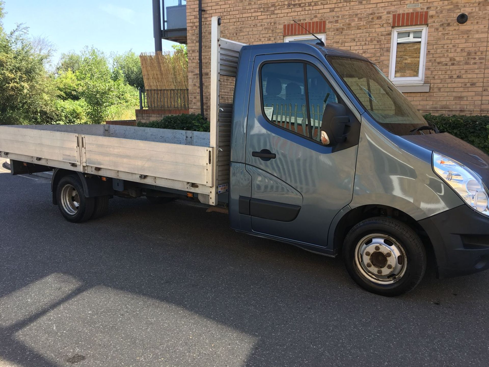 2012 RENAULT MASTER 2.3 DCI LL35 DROPSIDE PICKUP 3.5 TON GROSS TWIN WHEEL. 137,000 MILES. - Image 9 of 26