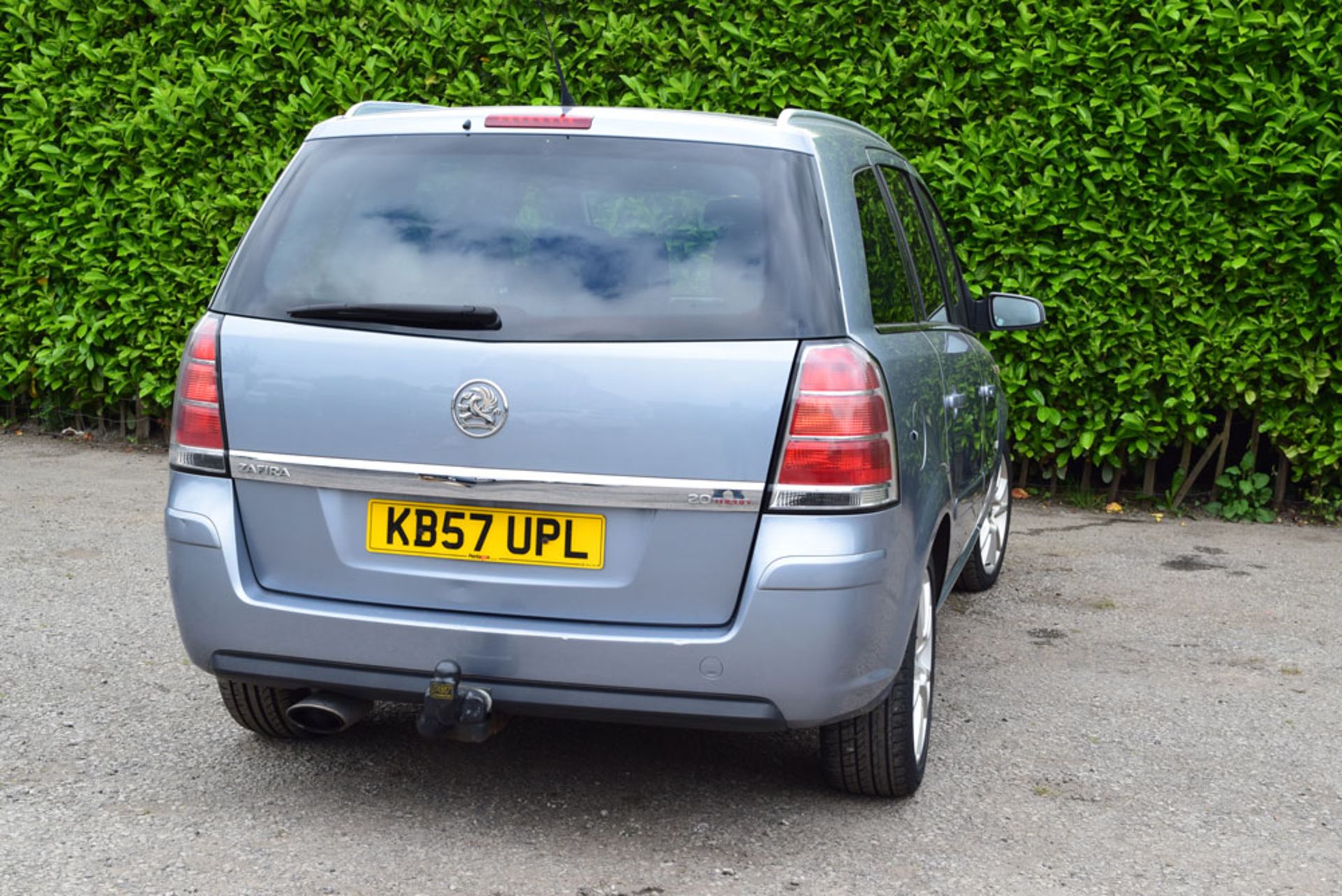 2007 Vauxhall Zafira Design 2.0L 16V Turbo 7 Seat MPV - No VAT on hammer - Image 10 of 10