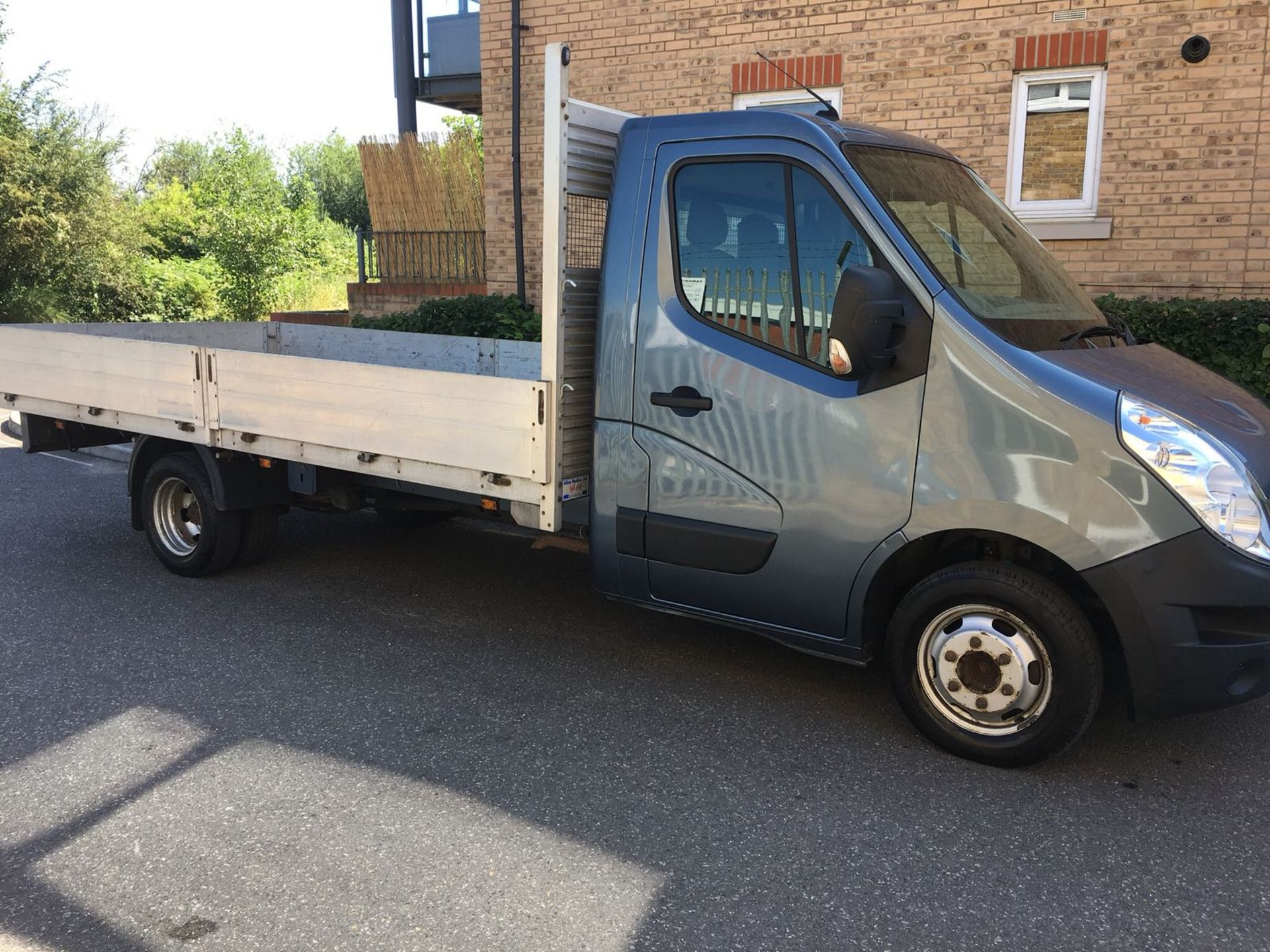 2012 RENAULT MASTER 2.3 DCI LL35 DROPSIDE PICKUP 3.5 TON GROSS TWIN WHEEL. 137,000 MILES. - Image 8 of 26