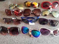360 pairs fashion sunglasses with uv ratings