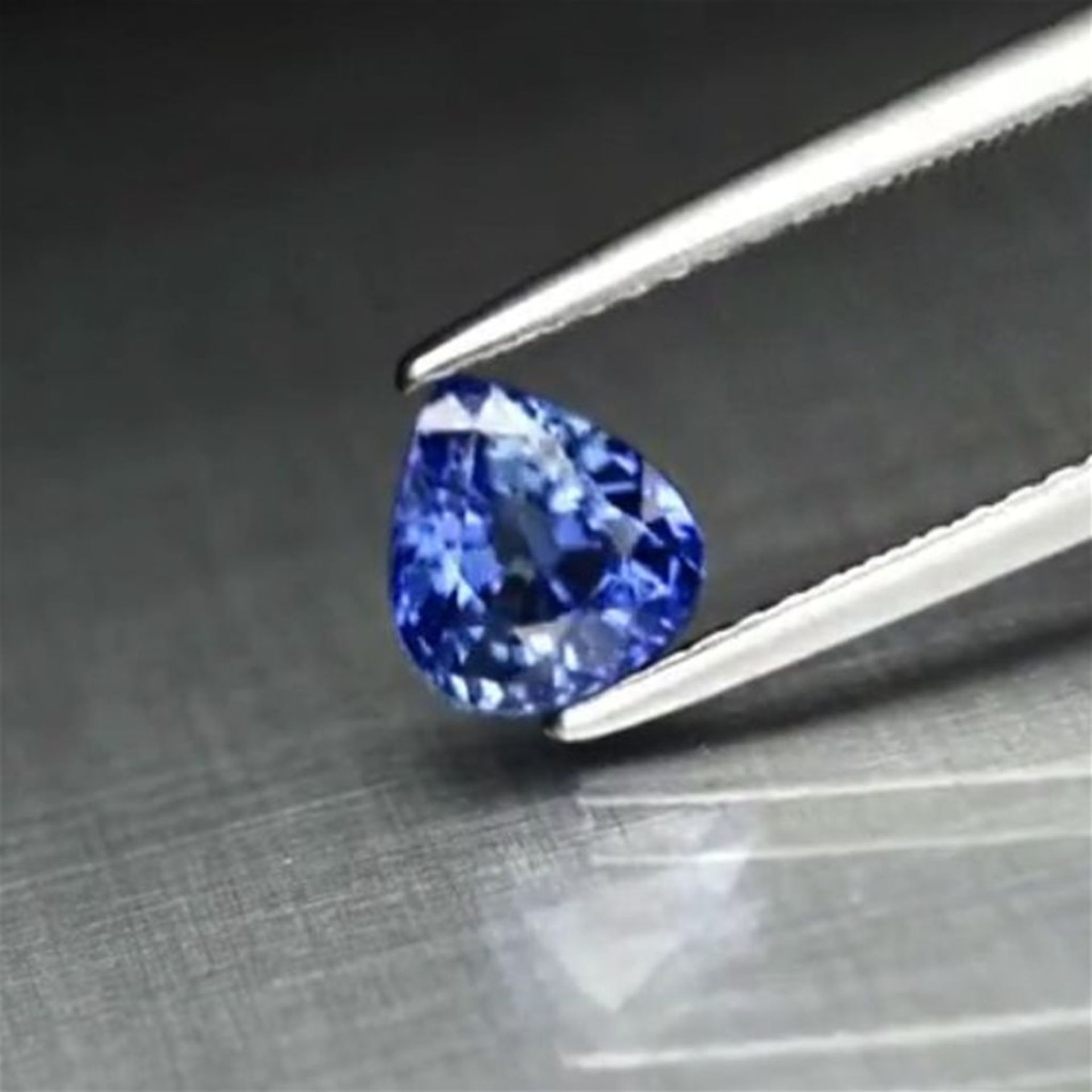 GIA Certified 1.23 ct. Blue Sapphire MADAGASCAR - Image 6 of 9