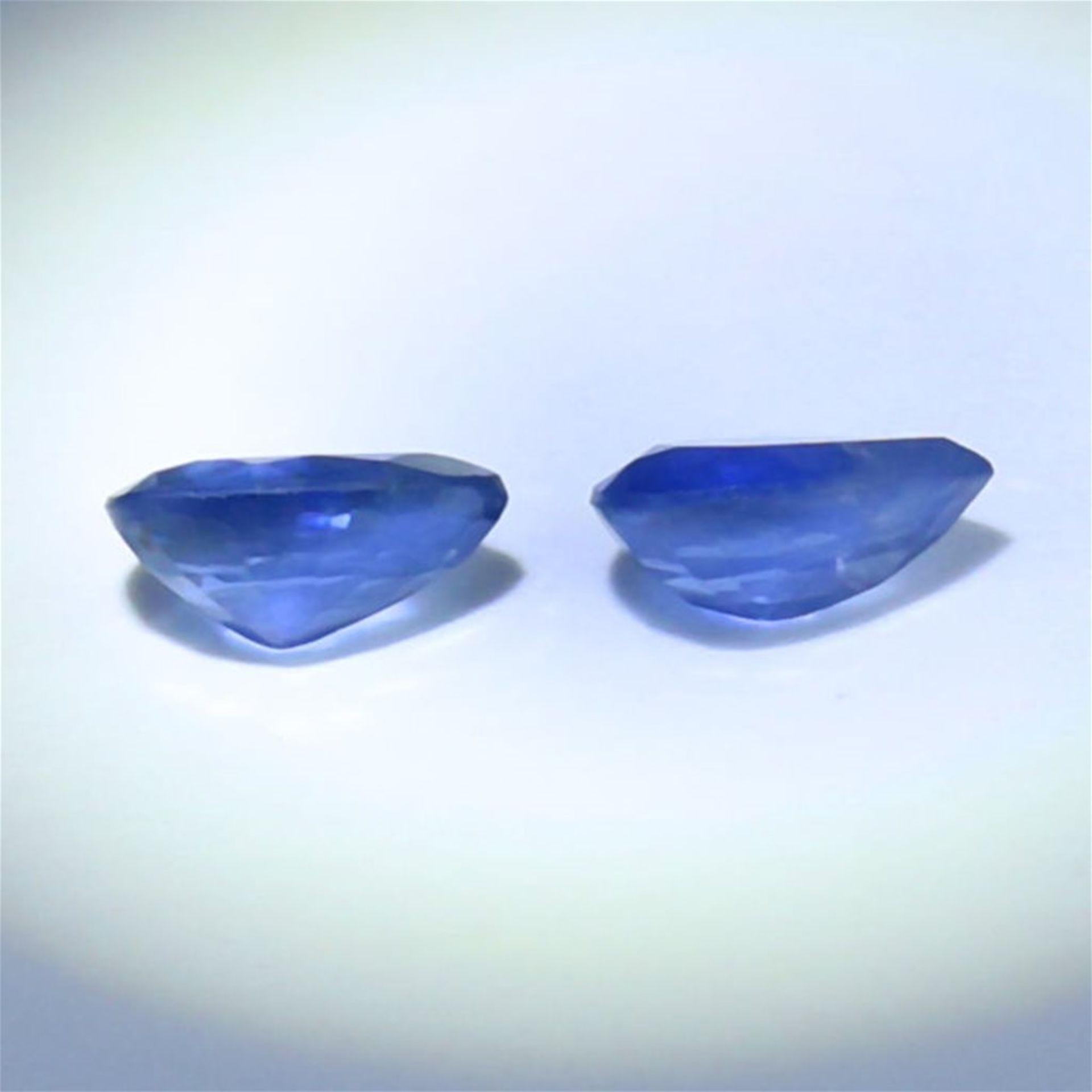 IGI Certified - Set of 2 Blue Sapphires MADAGASCAR - Image 4 of 5