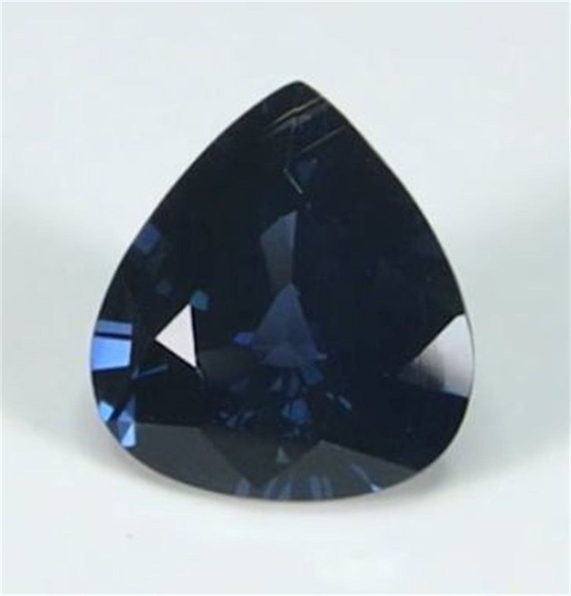 GIA Certified 3.35 ct. Dark Blue Spinel - Image 3 of 10