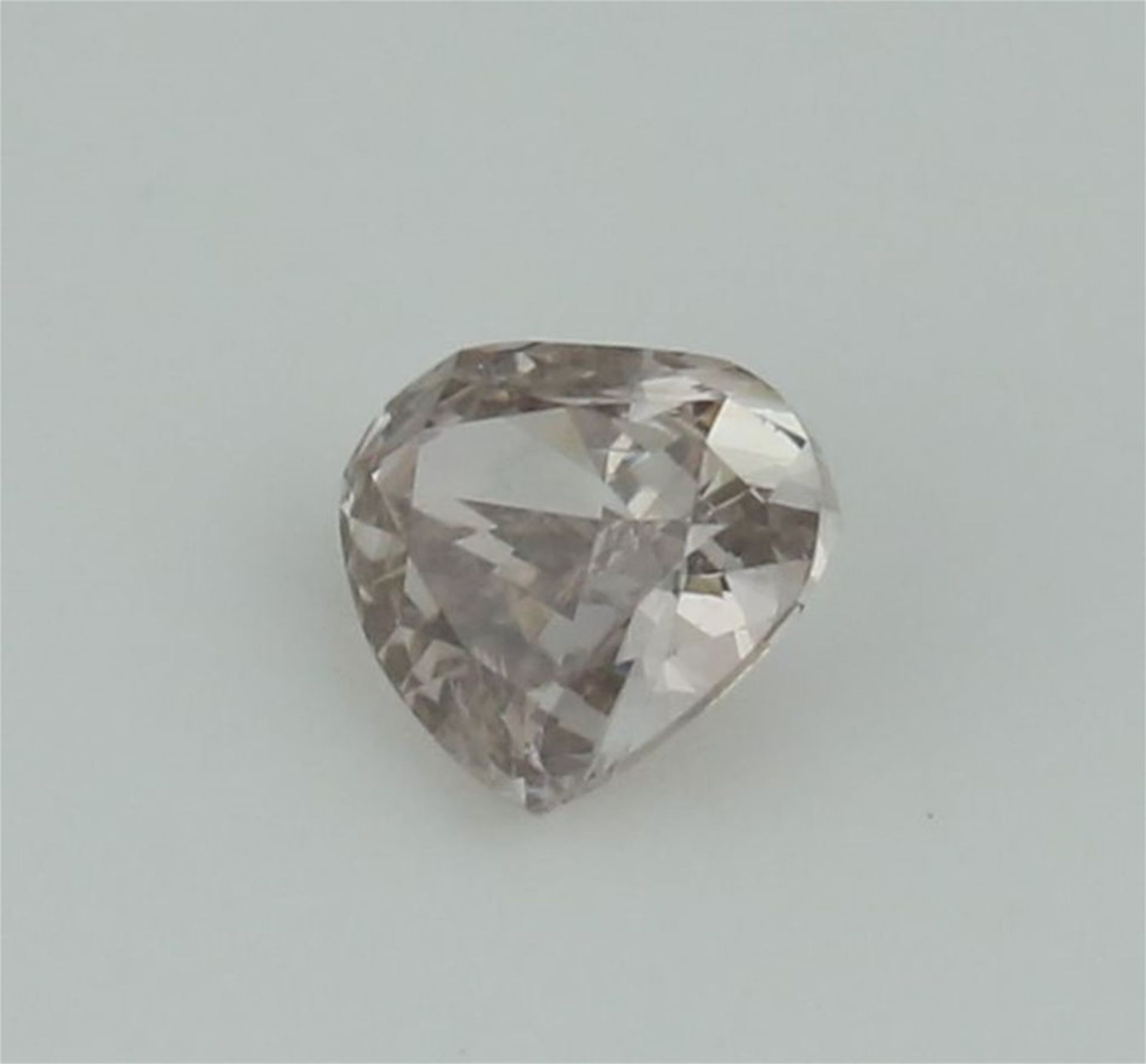 IGI Certified 0.52 ct. Pear Modified Brilliant Diamond - Very Light Brown - SI 2 UNTREATED - Image 3 of 9