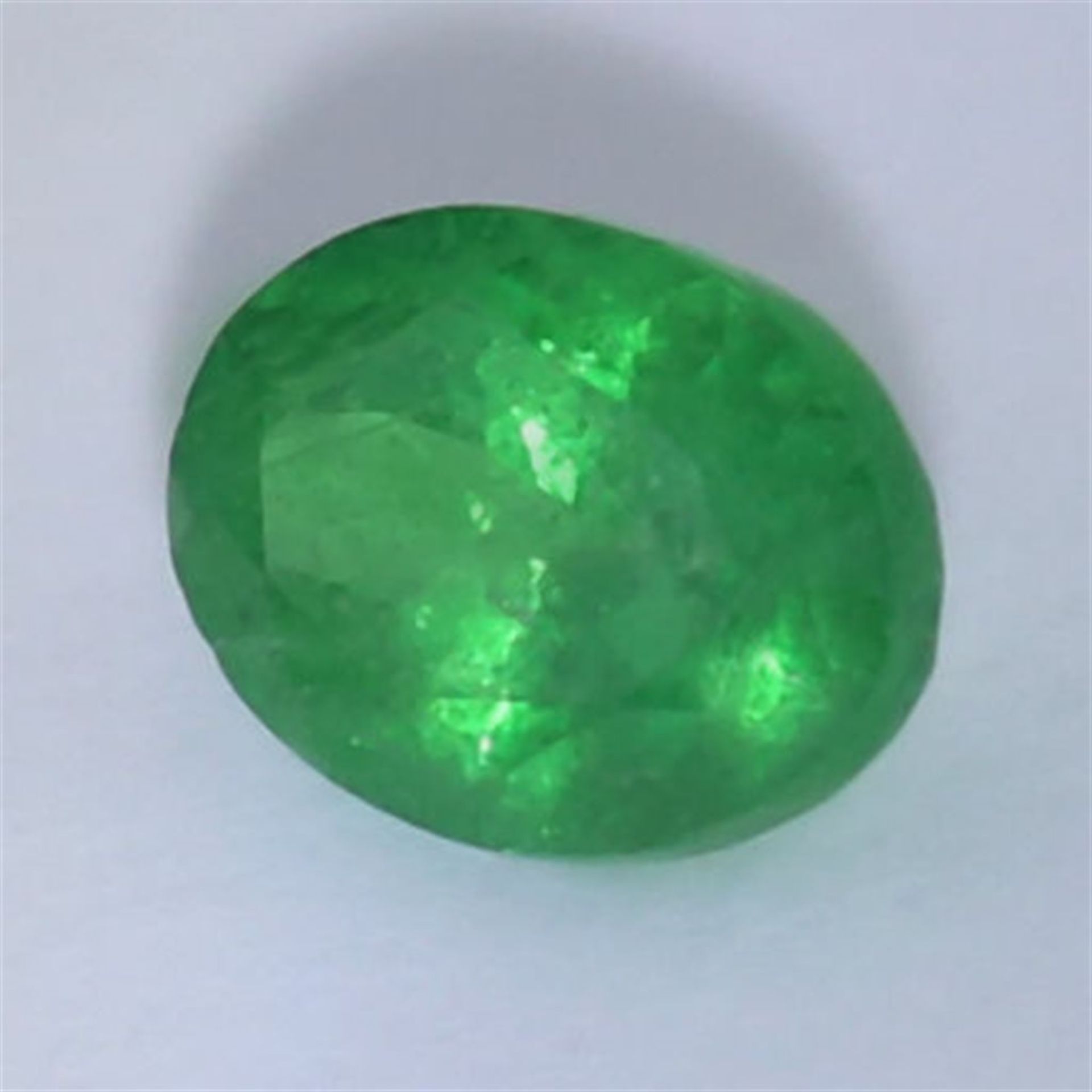 GIA Certified 1.33 ct. Tsavorite (Grossularite - Garnet) KENYA - Image 3 of 6