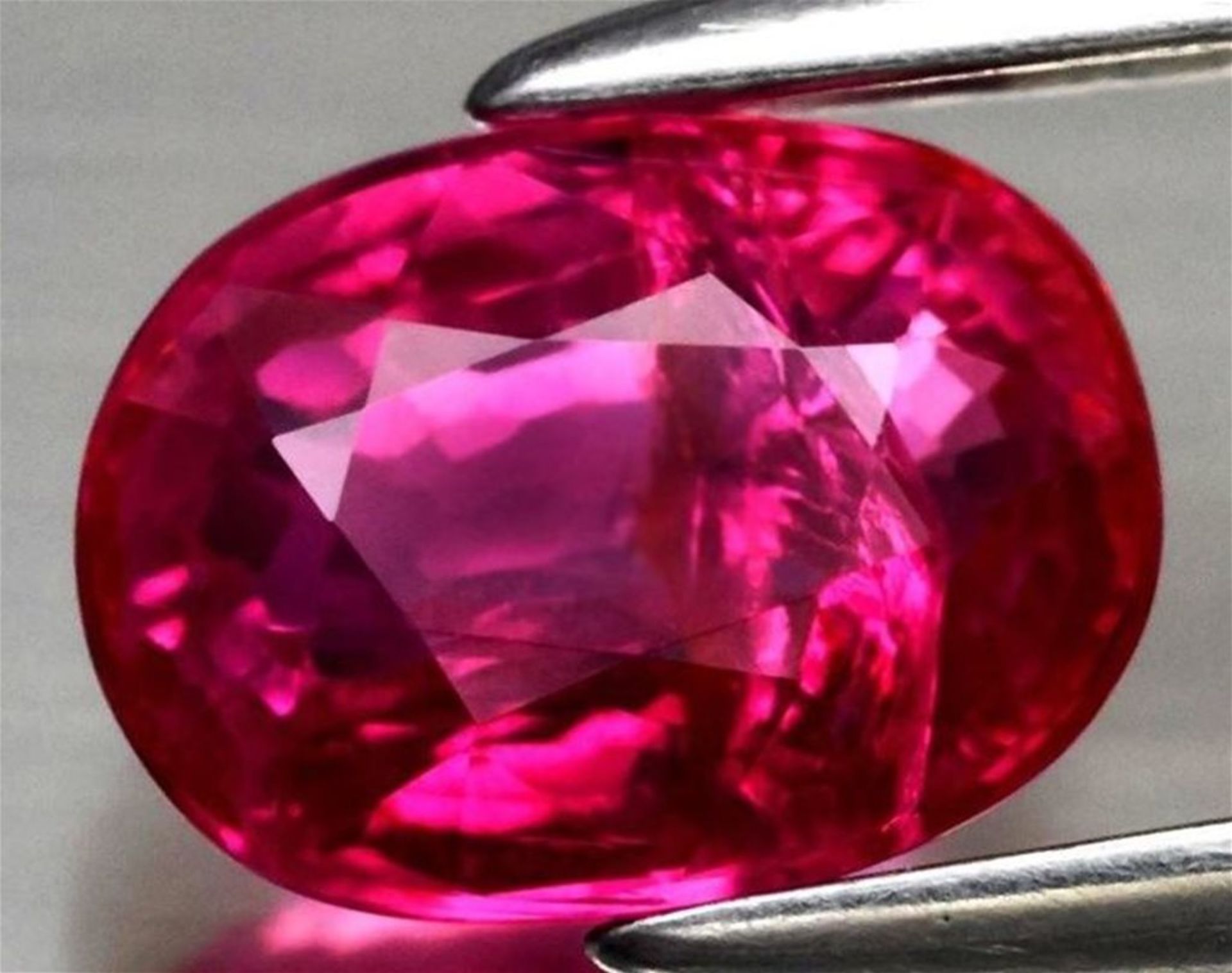 LOTUS Certified 0.99 ct. Hot Pink Sapphire MOZAMBIQUE