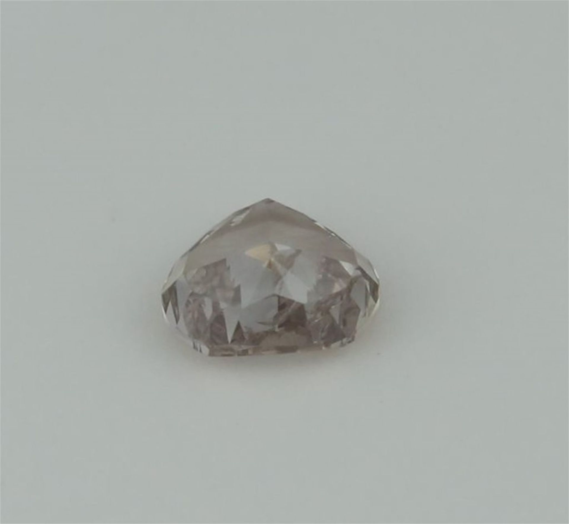 IGI Certified 0.52 ct. Pear Modified Brilliant Diamond - Very Light Brown - SI 2 UNTREATED - Image 8 of 9