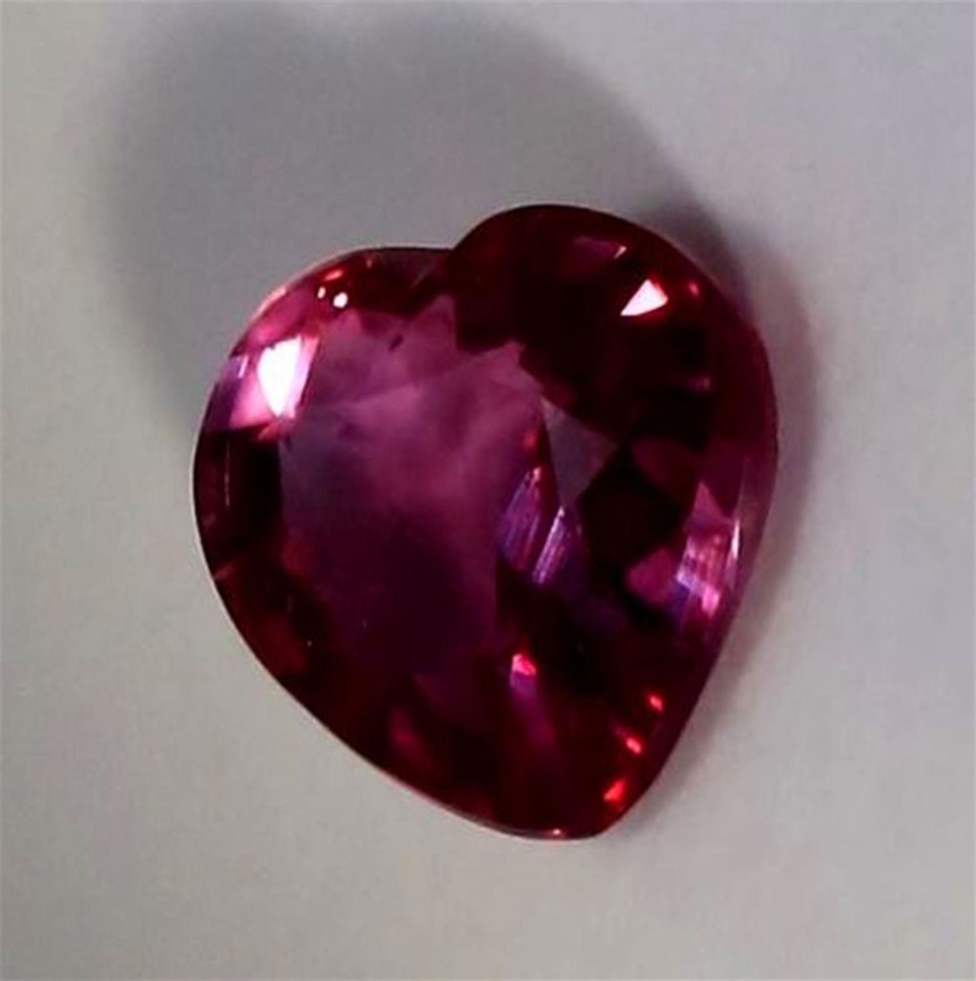 IGI Certified 1.38 ct. Ruby BURMA - Image 4 of 8