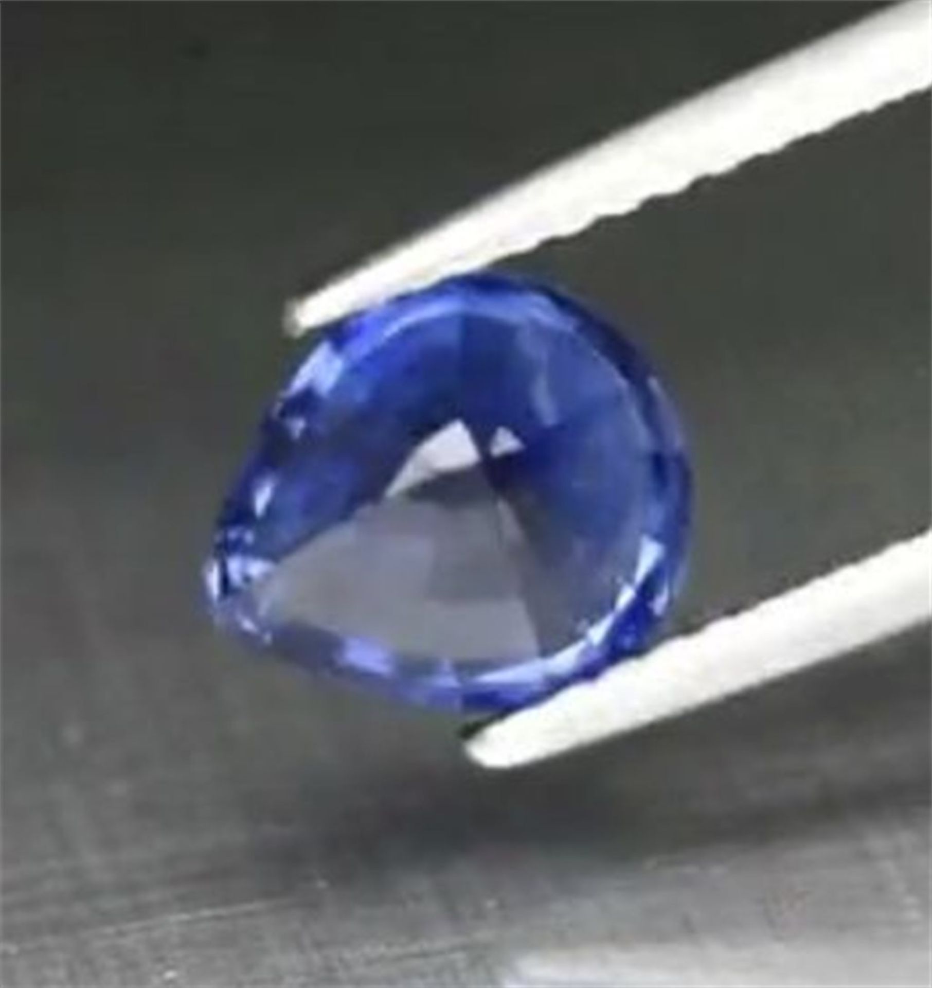 GIA Certified 2.24 ct. Blue Sapphire MADAGASCAR - Image 10 of 10